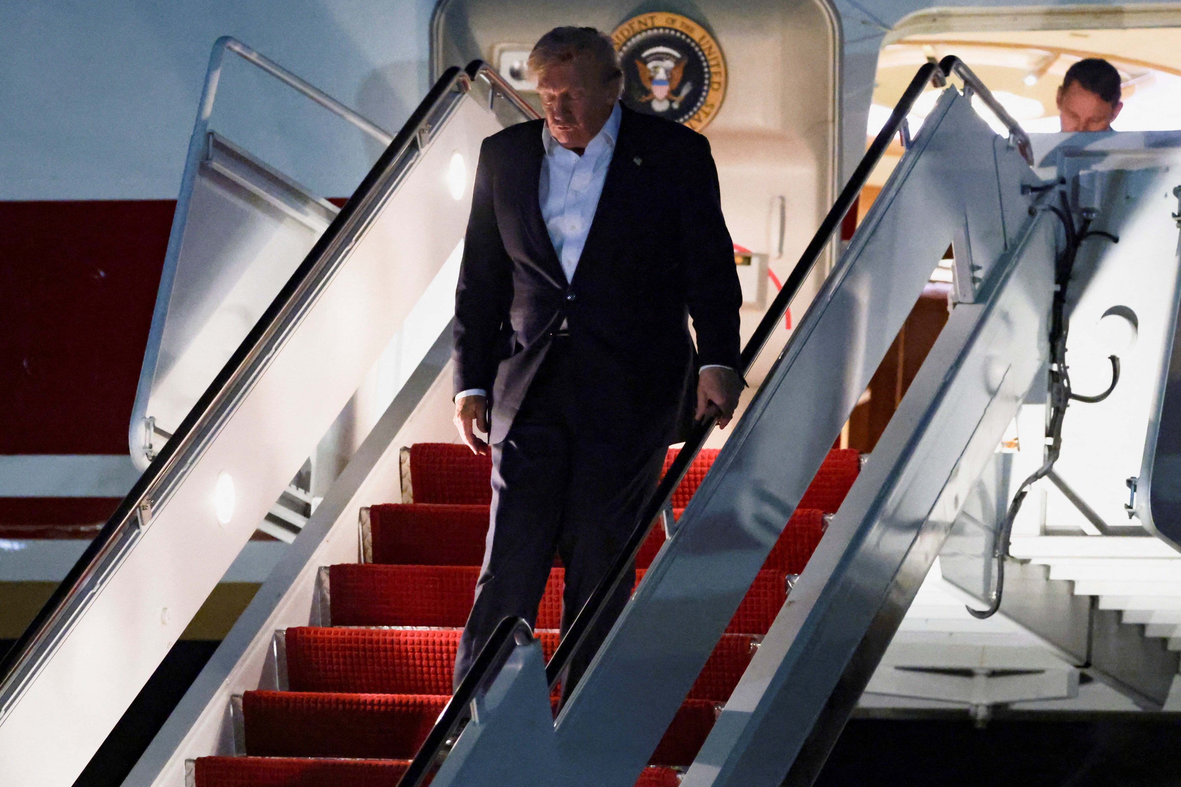 Trump’s DOJ subpoenas New York Times journalists over Qatari-gifted Air Force One report