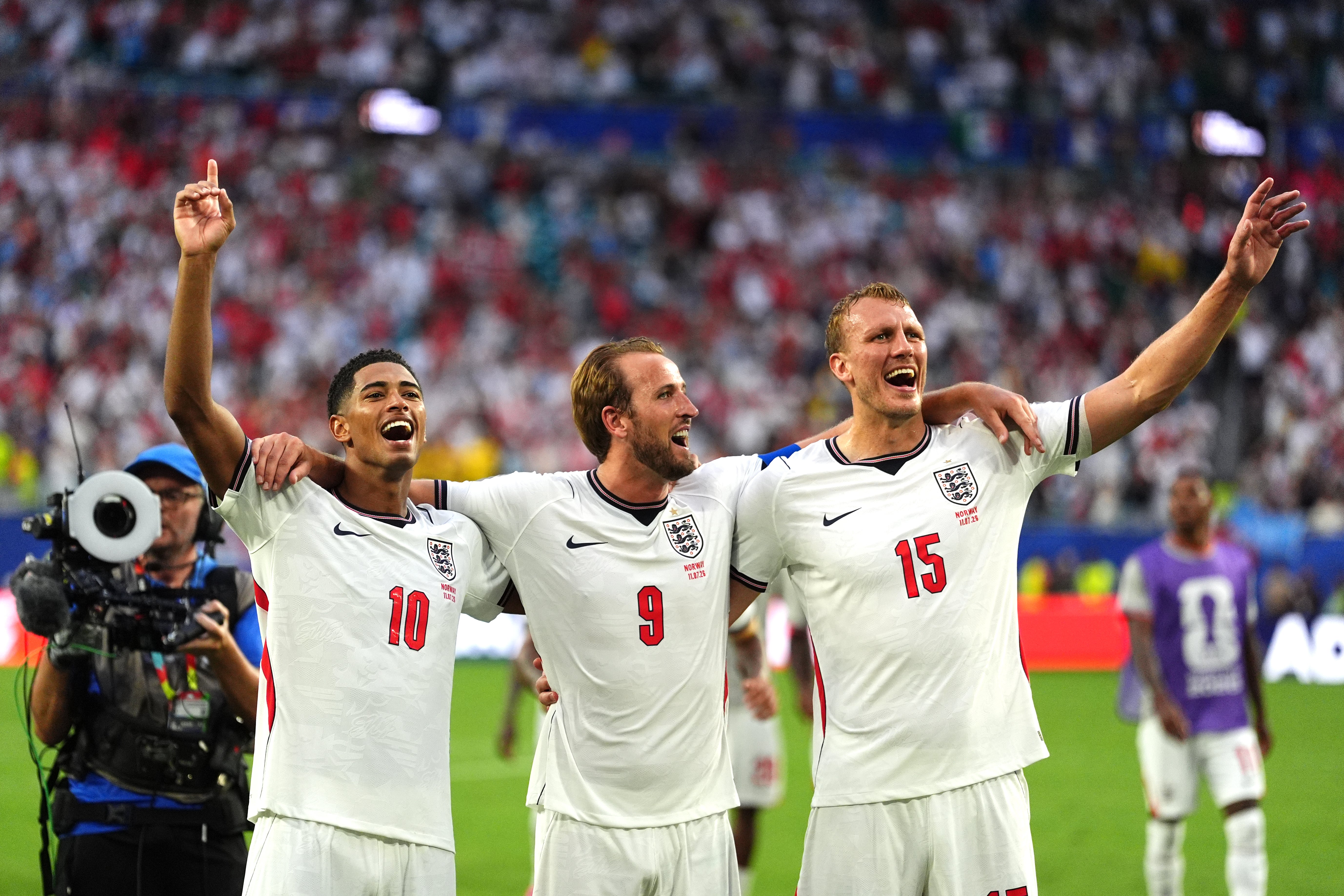 England are into the semi-finals (PA)