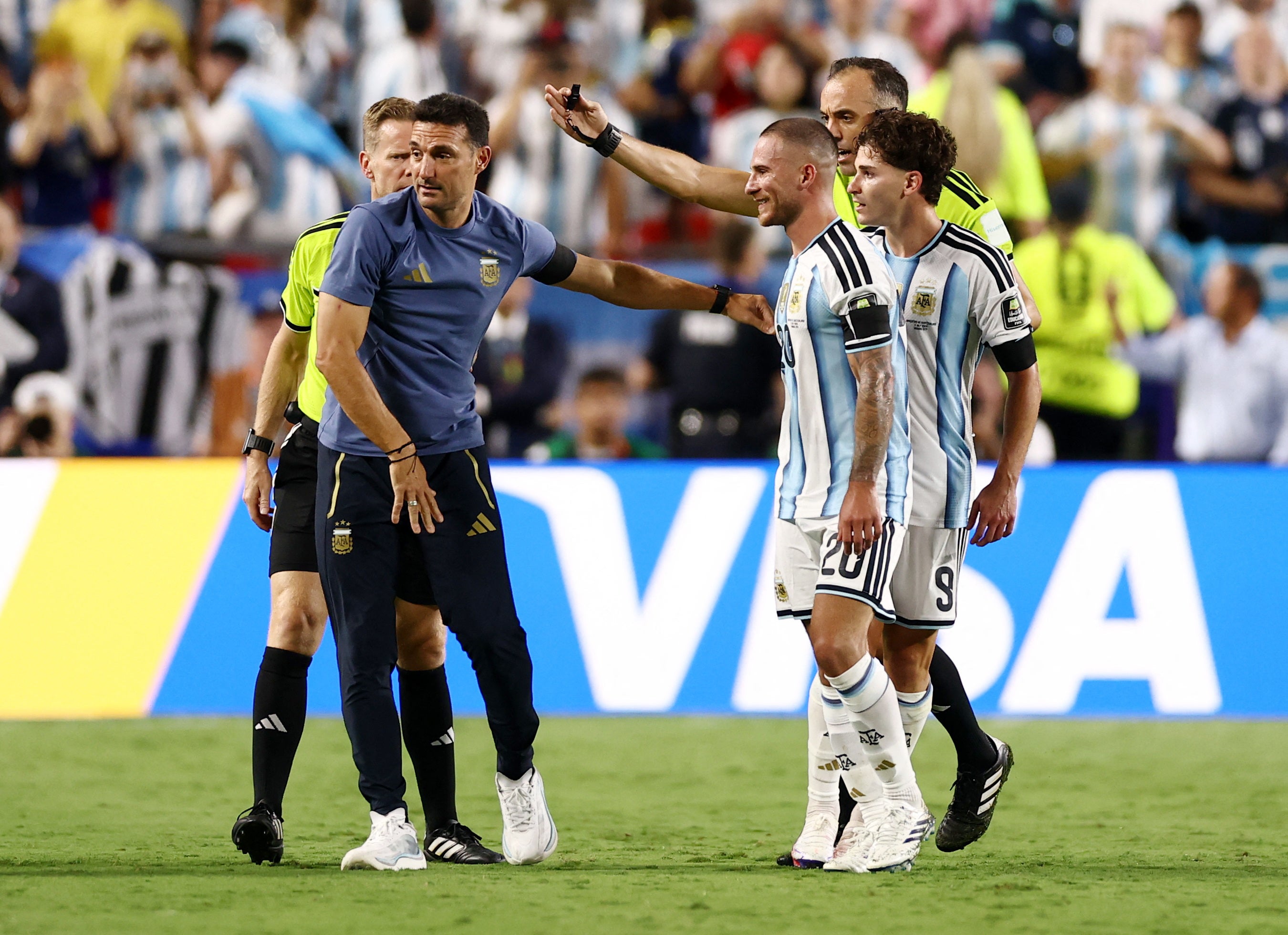 Lionel Scaloni will hope his ageing team can match England’s intensity