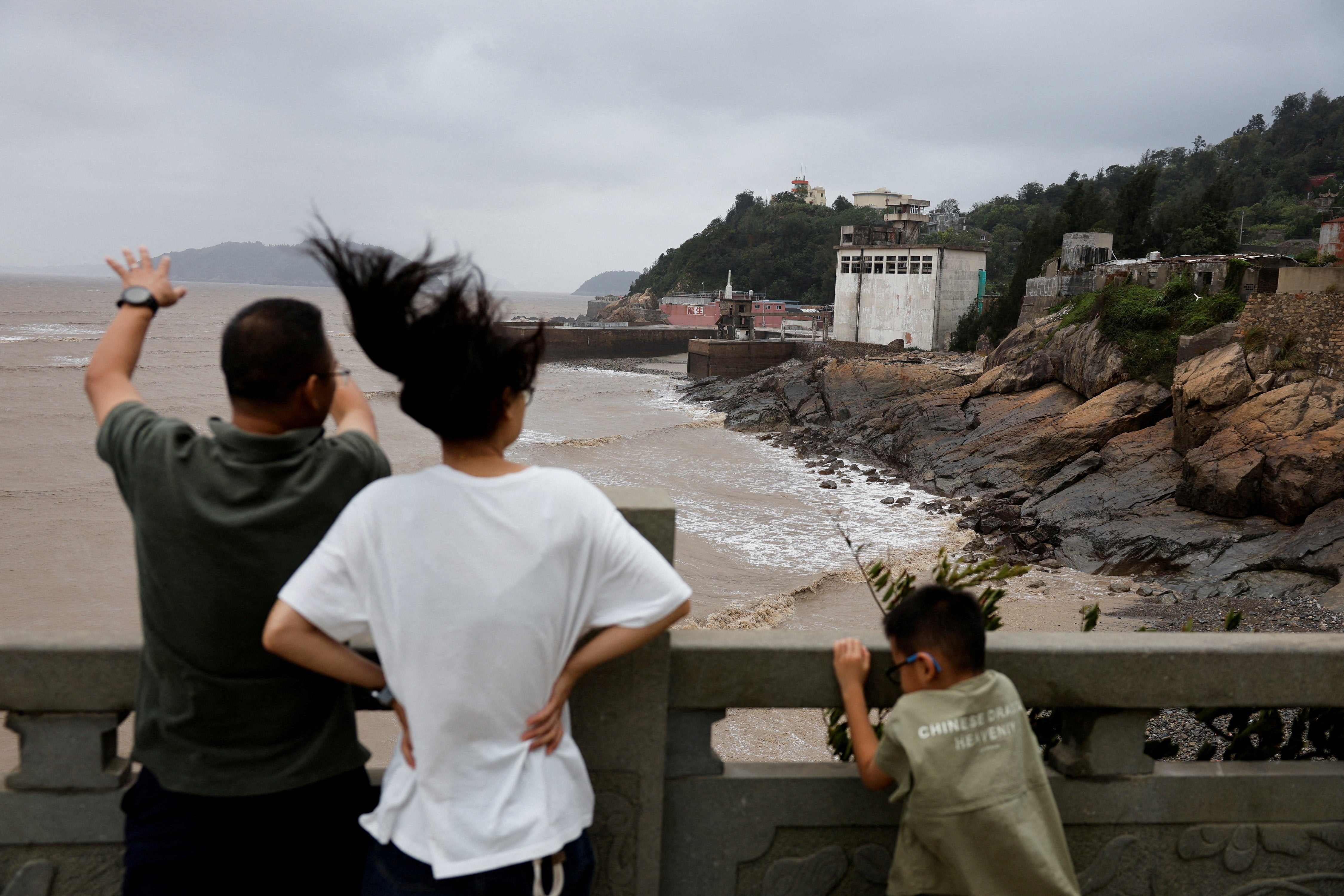 Typhoon Noul puts southern China on high alert for heavy rain and wind – UK Times