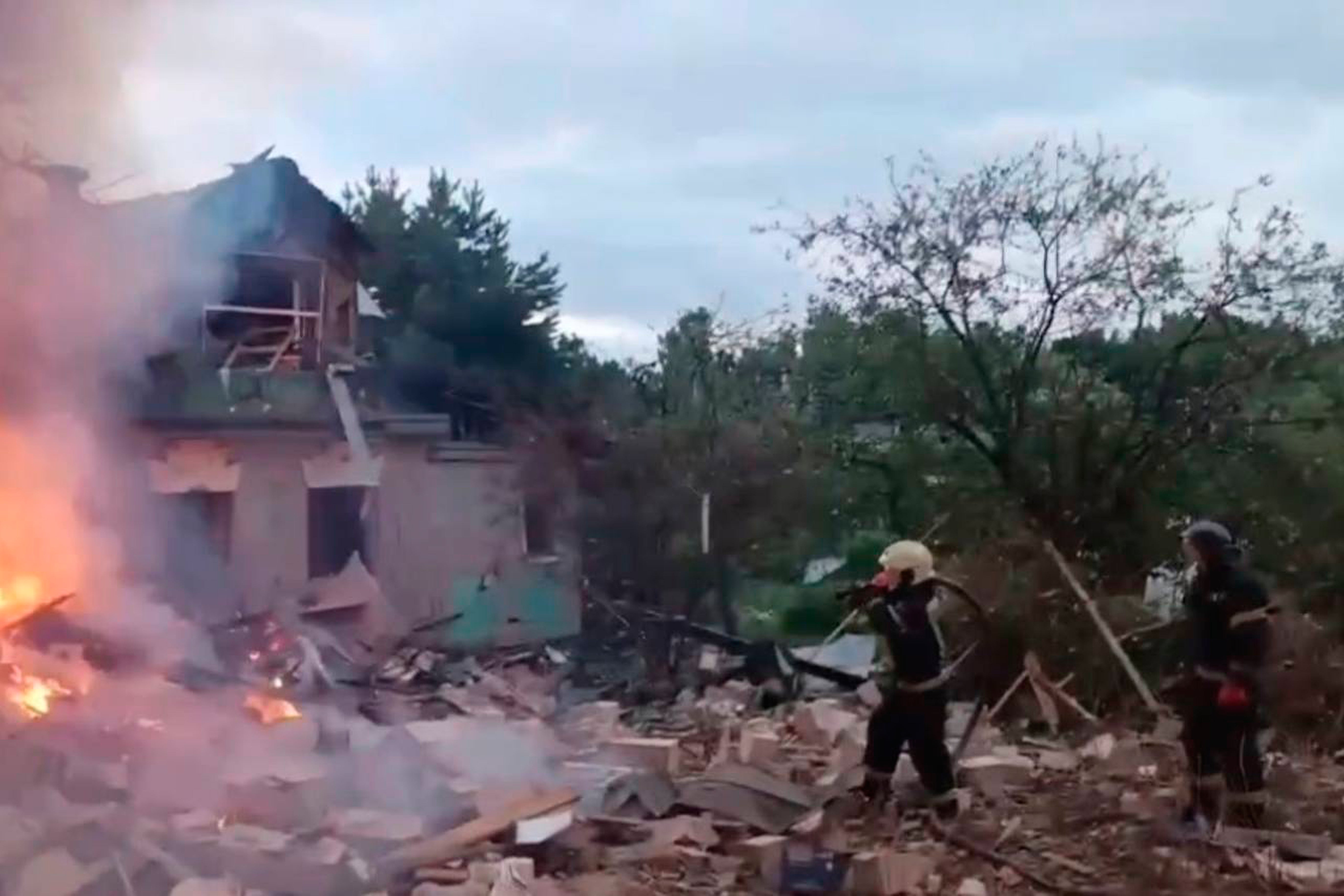 Ukraine-Russia war latest: Kyiv bombs 15 more Russian ships on key trade route – UK Times