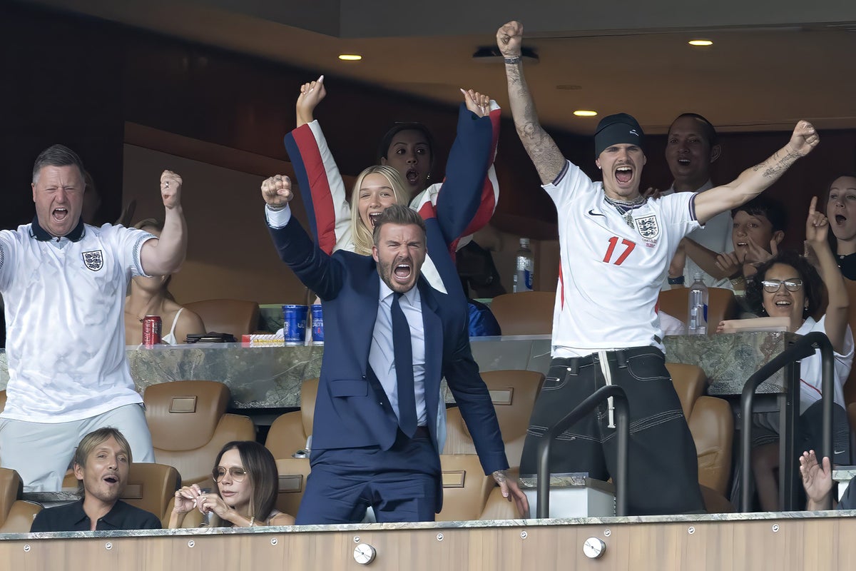Easy V doesn’t emote for free! I’m obsessed with Victoria Beckham’s World Cup ennui