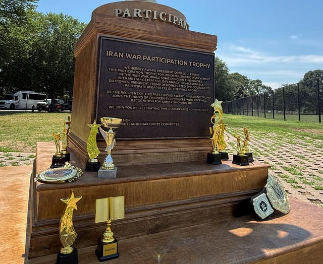 Trump Vows Hormuz Blockade After Iran War Trophy Installed