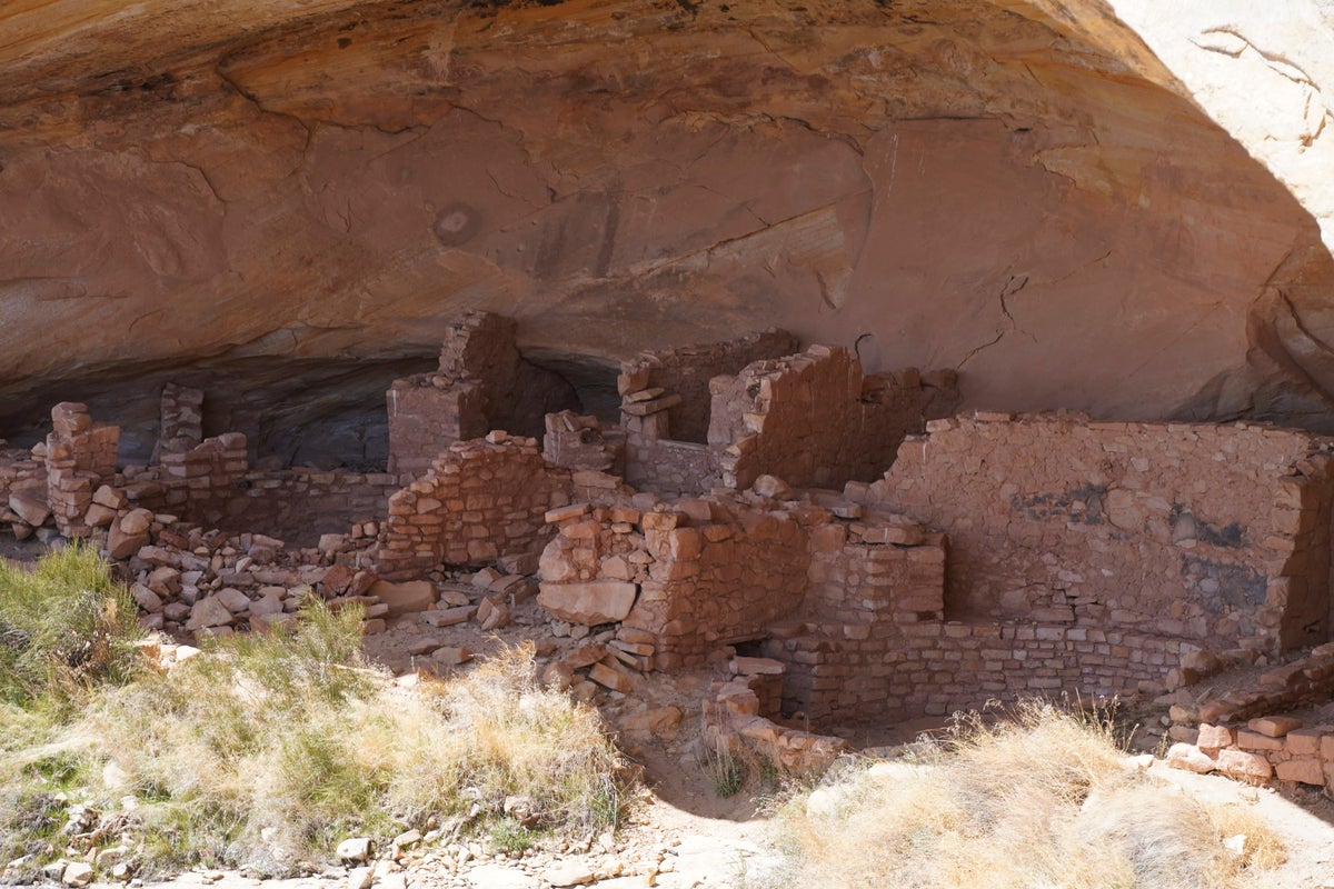 Trump signs orders shrinking Utah’s Bears Ears and Grand Staircase-Escalante monuments