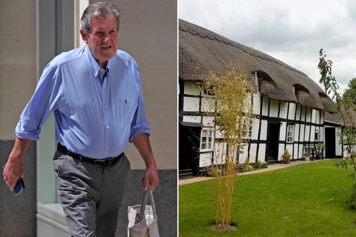 Accountant who signed everything to his wife could now lose home in tax court fight – UK Times Accountant who signed everything to his wife could now lose home in tax court fight – UK Times