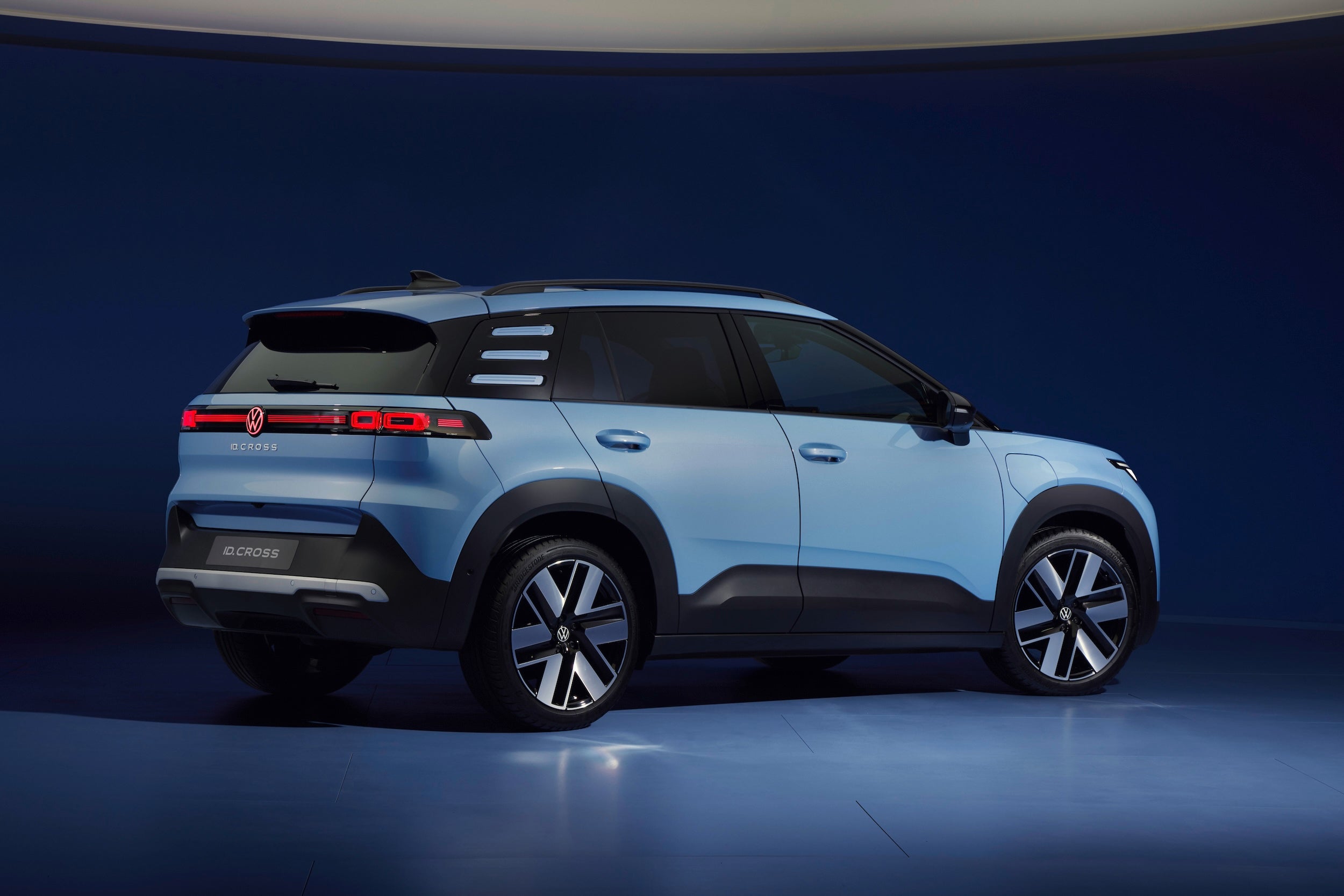 More upmarket versions of the Volkswagen ID. Cross get illuminated badges