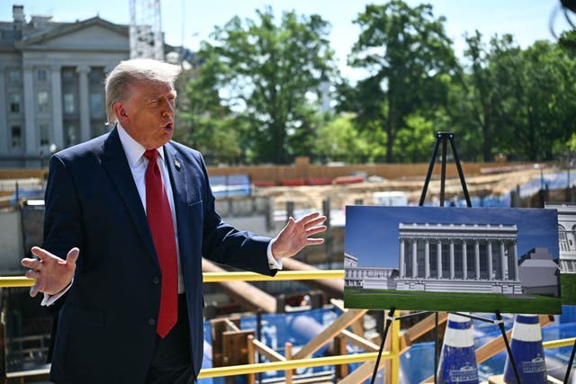 Майже половина американців вважає, що проекти Трампа у Вашингтоні спрямовані на задоволення його его