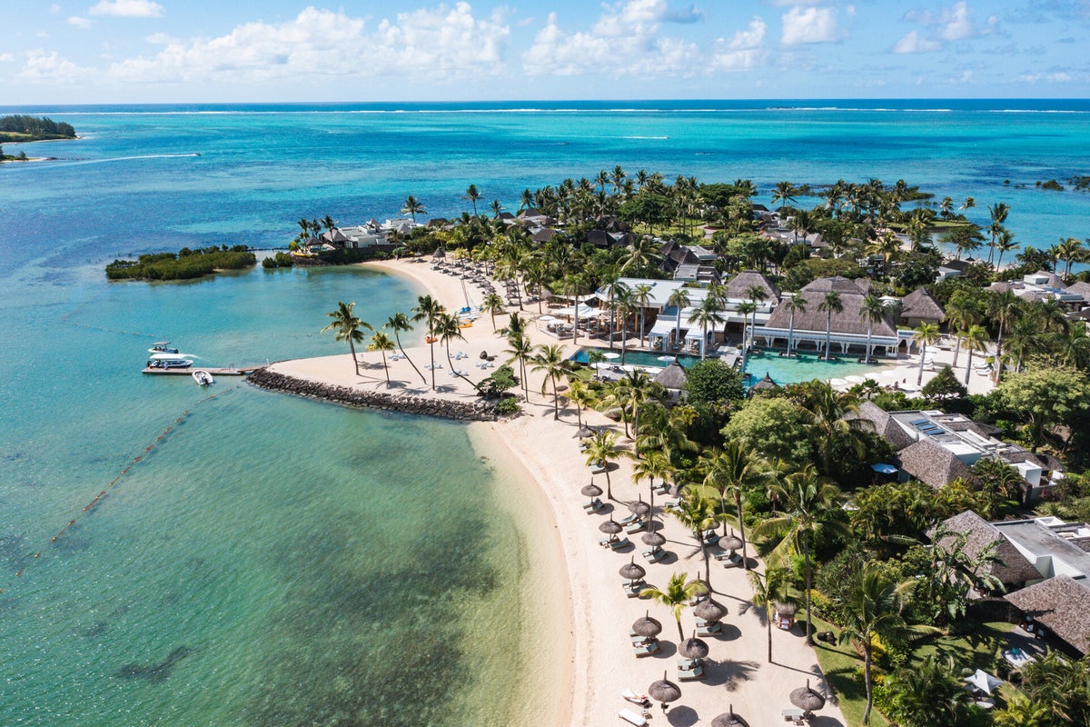 Our travel experts have found the best luxury hotels in Mauritius