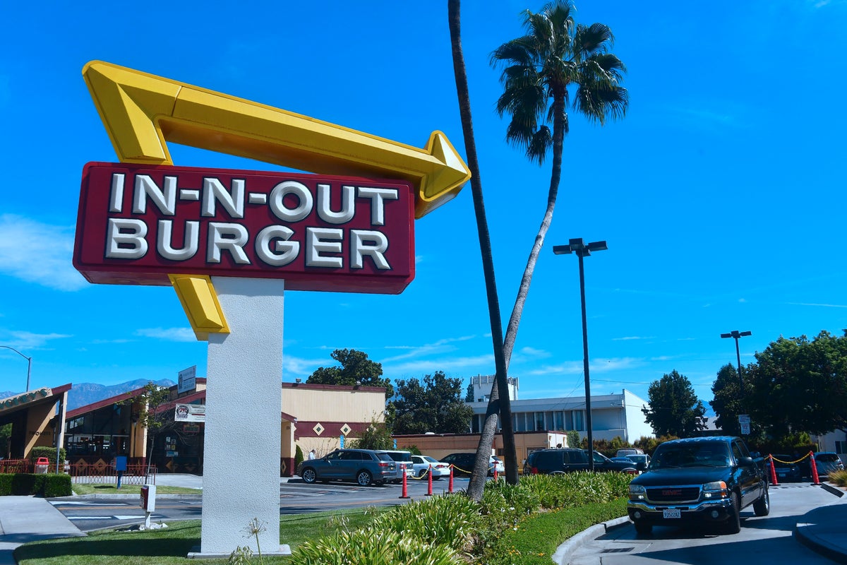 Trendy LA suburb considers banning all drive-thrus in major change
