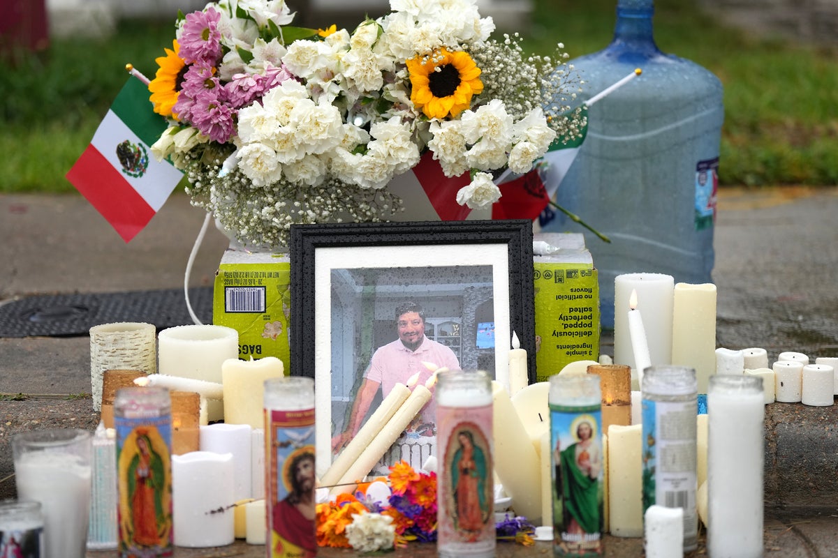 Family to hold a vigil for man fatally shot by immigration officer in Houston – UK Times Family to hold a vigil for man fatally shot by immigration officer in Houston – UK Times