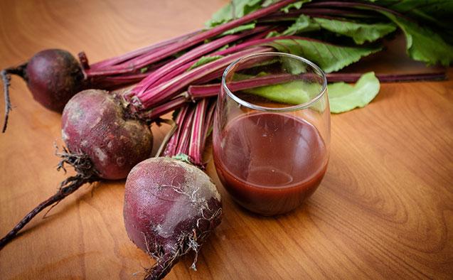 New research points to explosive bursts of energy and longer endurance benefits from beetroot juice (WFU/Ken Bennett via Eurekalert)