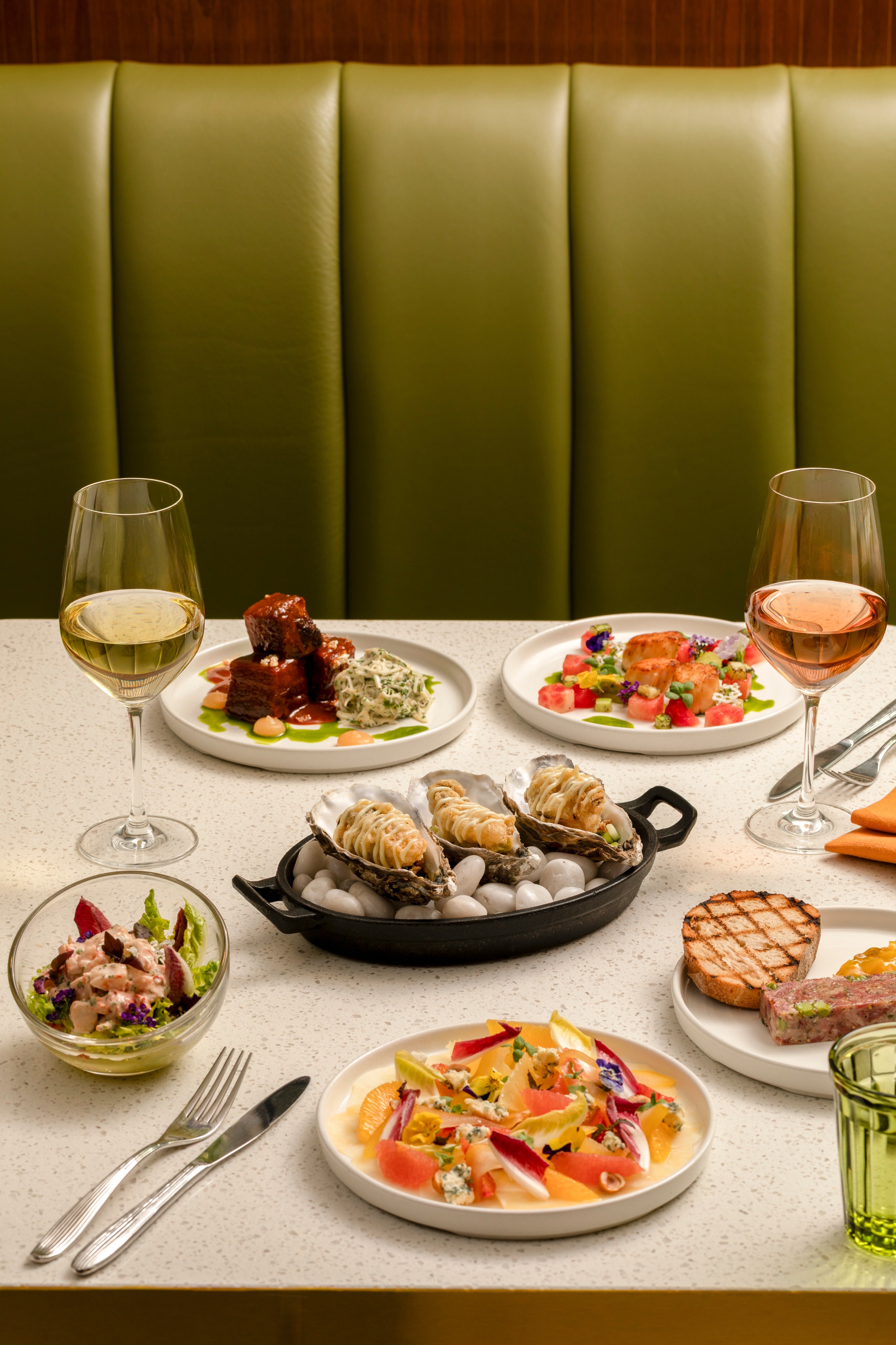 There are four bars and restaurants to try at London Hilton on Park Lane