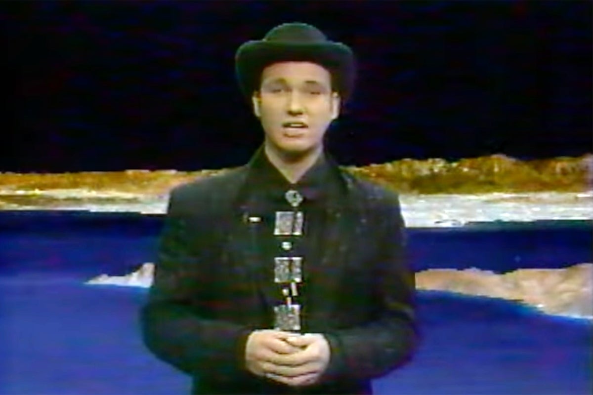 Dave Kendall death: MTV’s 120 Minutes host dies at 68 Dave Kendall death: MTV’s 120 Minutes host dies at 68