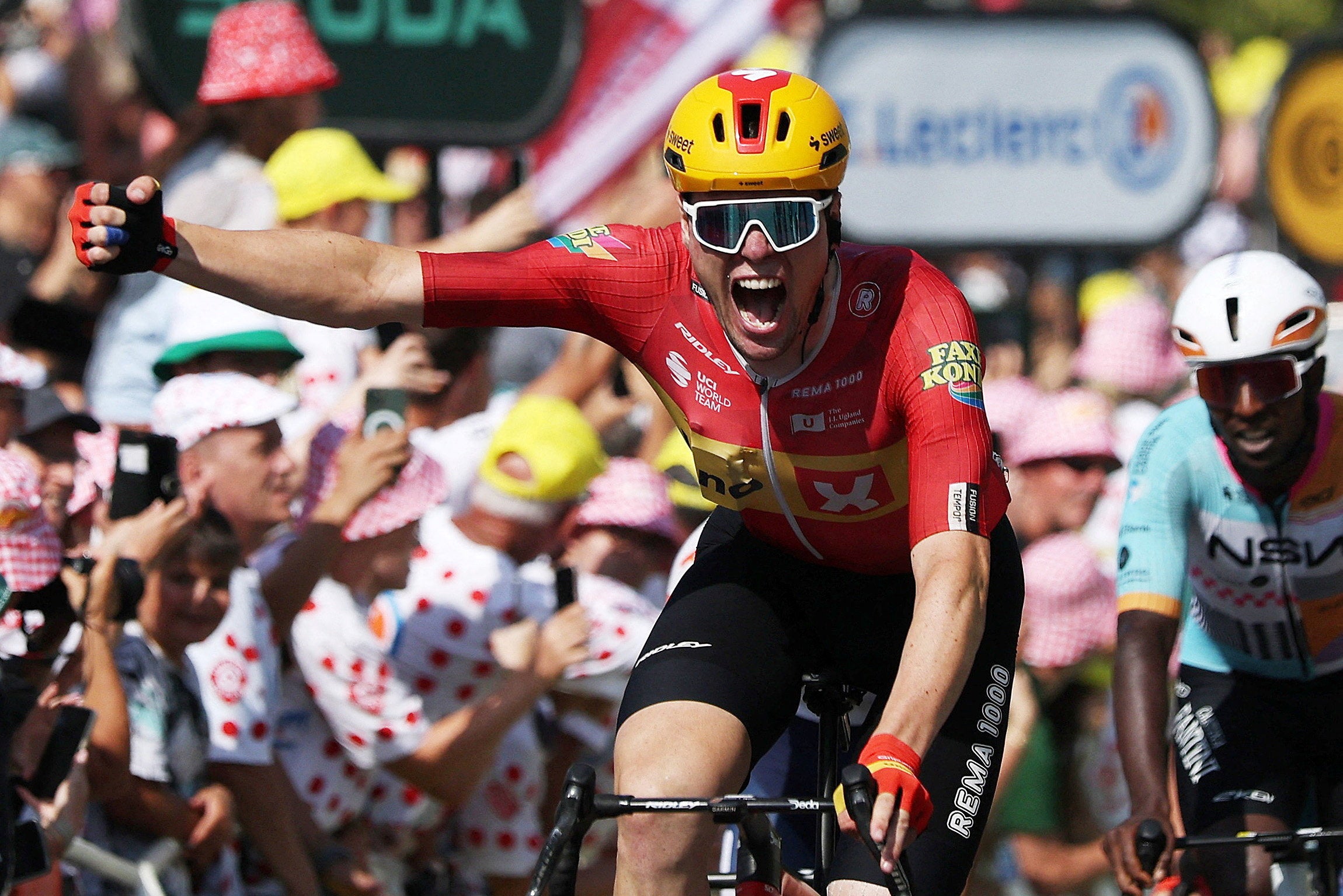Norway&rsquo;s Soren W&aelig;renskjold outsprints favourites to win fastest-ever Tour de France stage