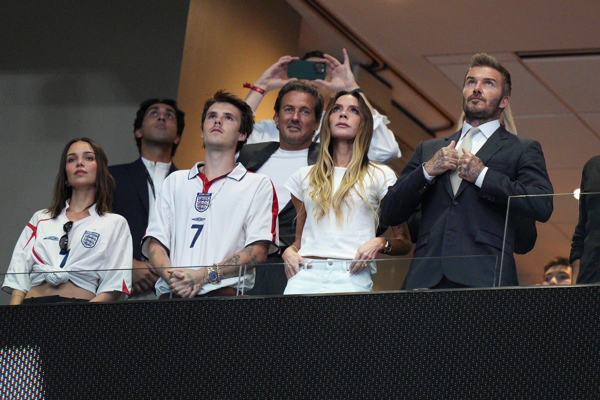 Celebrities spotted at England v Argentina: David Beckham and Mick Jagger attend World Cup semi-final – UK Times Celebrities spotted at England v Argentina: David Beckham and Mick Jagger attend World Cup semi-final – UK Times