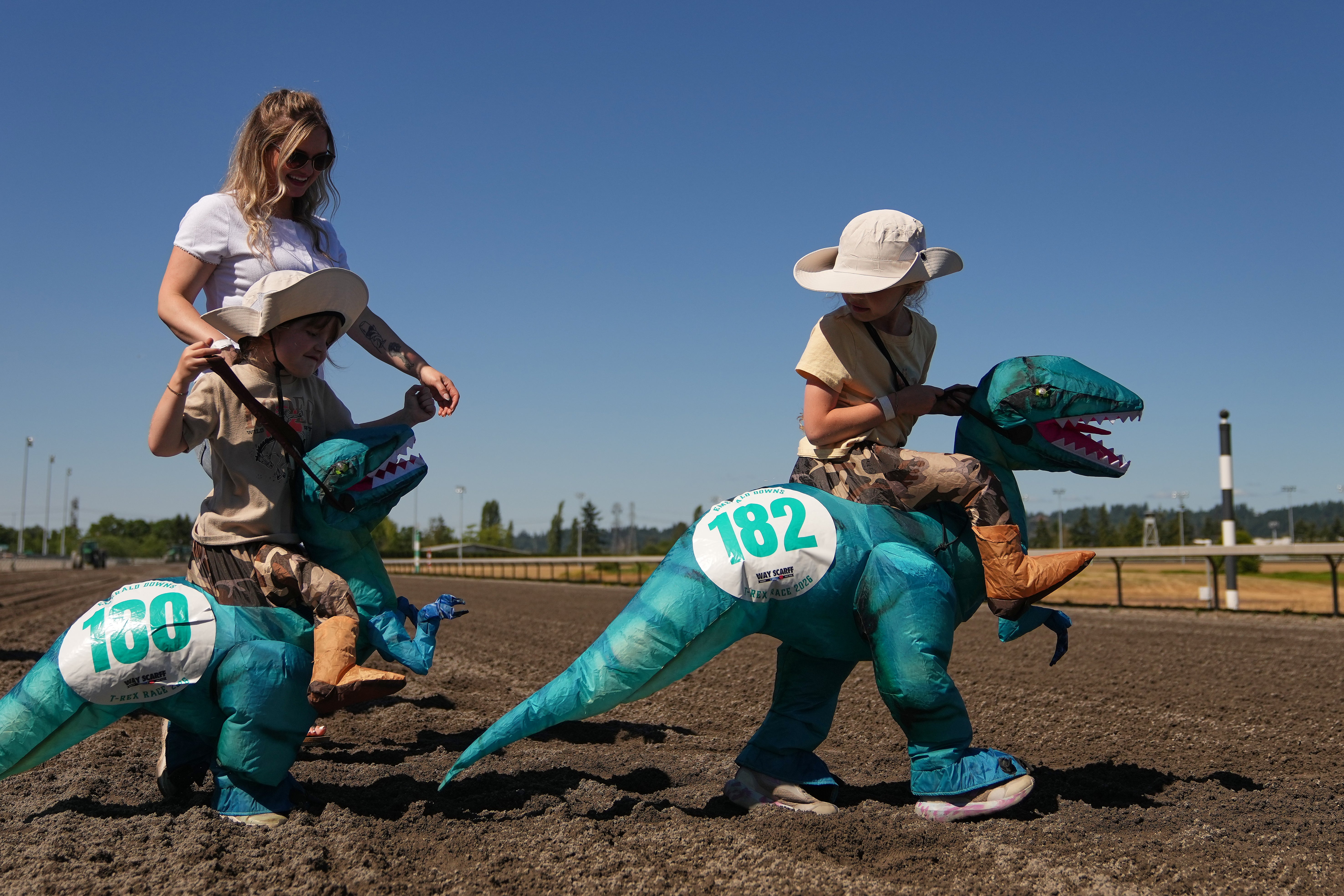 The hallmarks of end-of-the-summer activities for kids include being outside, working together with friends and family, and creating lasting memories