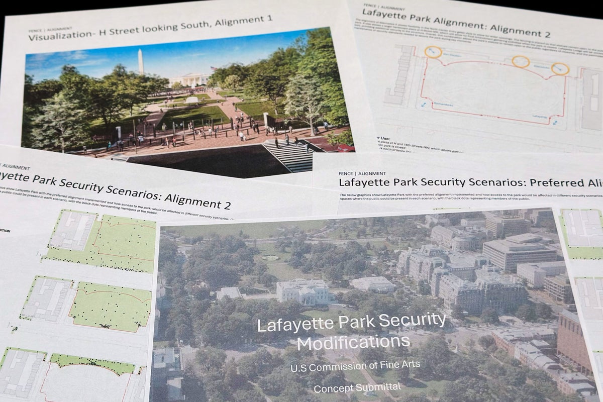 Federal panel reviews park fencing plan and visitor screening center to improve White House security Federal panel reviews park fencing plan and visitor screening center to improve White House security