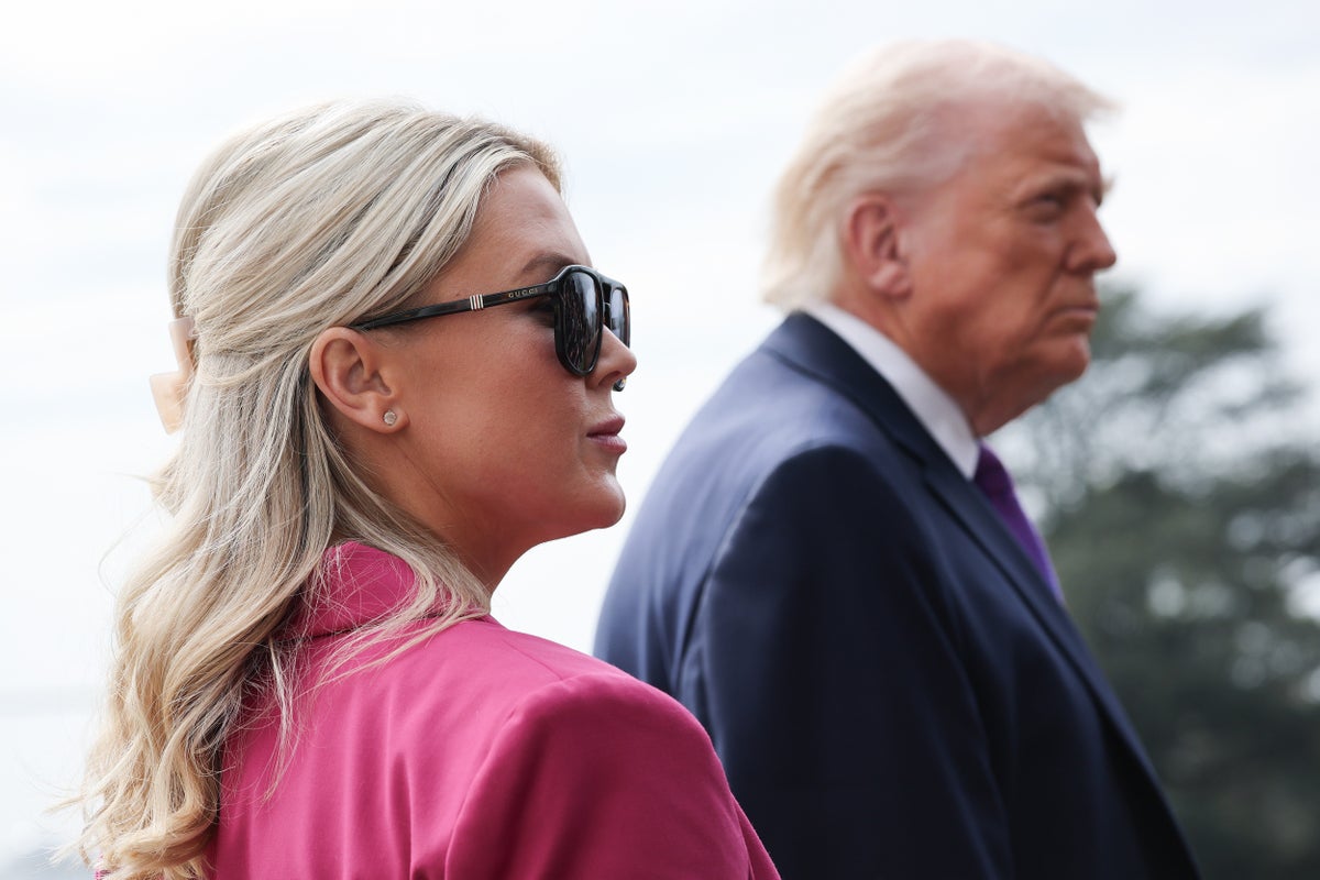 Trump'tan canlı haberler: Karoline Leavitt, doğum izninden sonra ilk brifingi başkanın seçim sahtekarlığıyla ilgili konuşmasından önce verecek