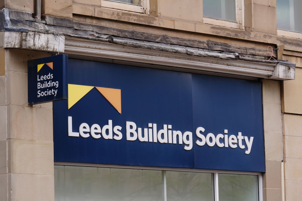 First-time buyer boost as 2% deposit mortgage launched by building society