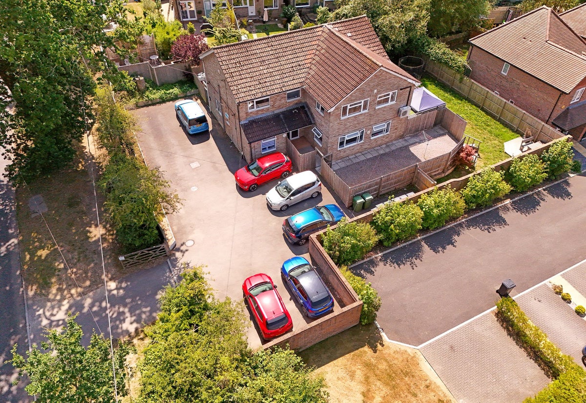 Noise row erupts in Hampshire market town over ‘constant screaming’ from care home