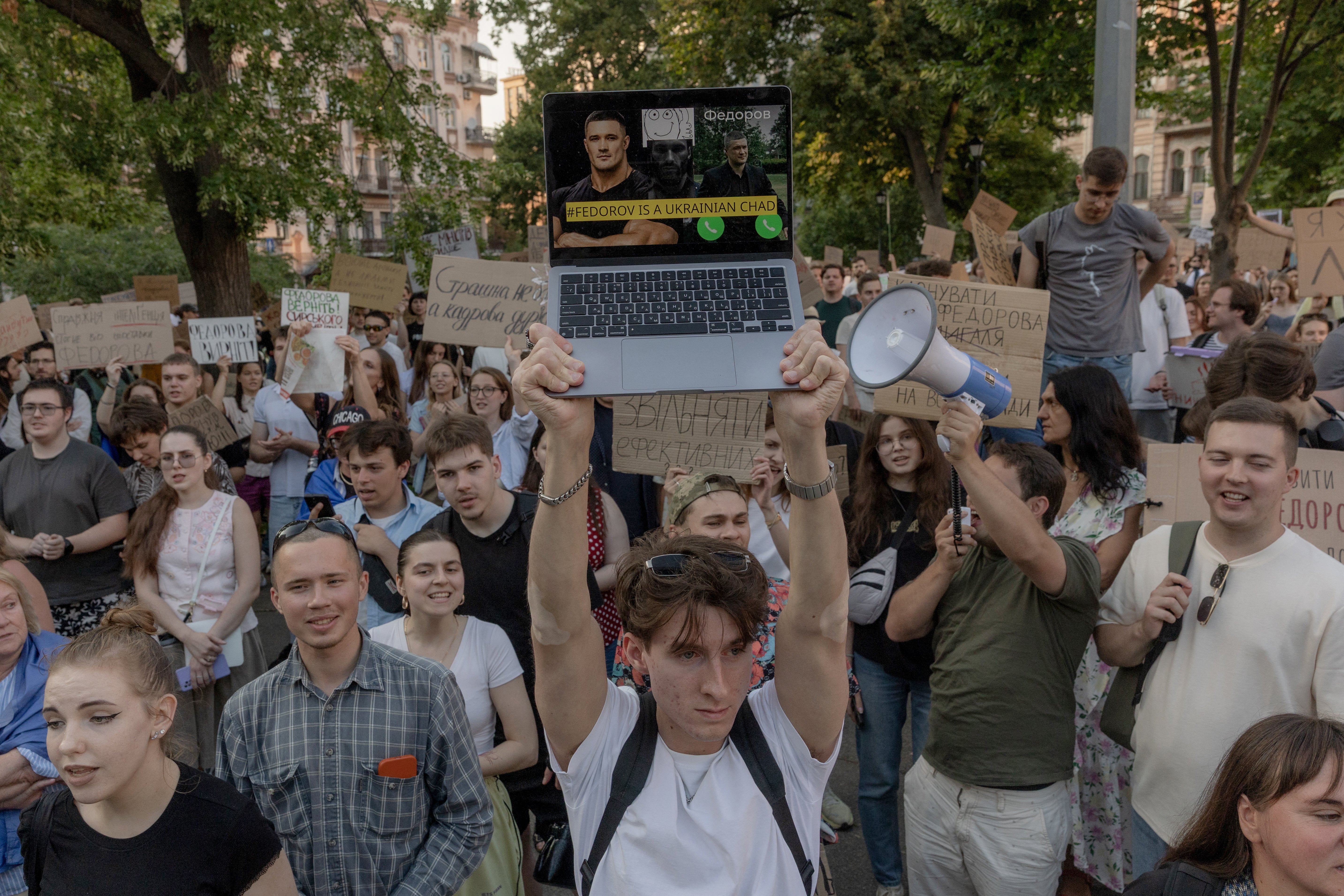 Zelensky sacks popular defence minister Fedorov – protests erupt in Ukraine