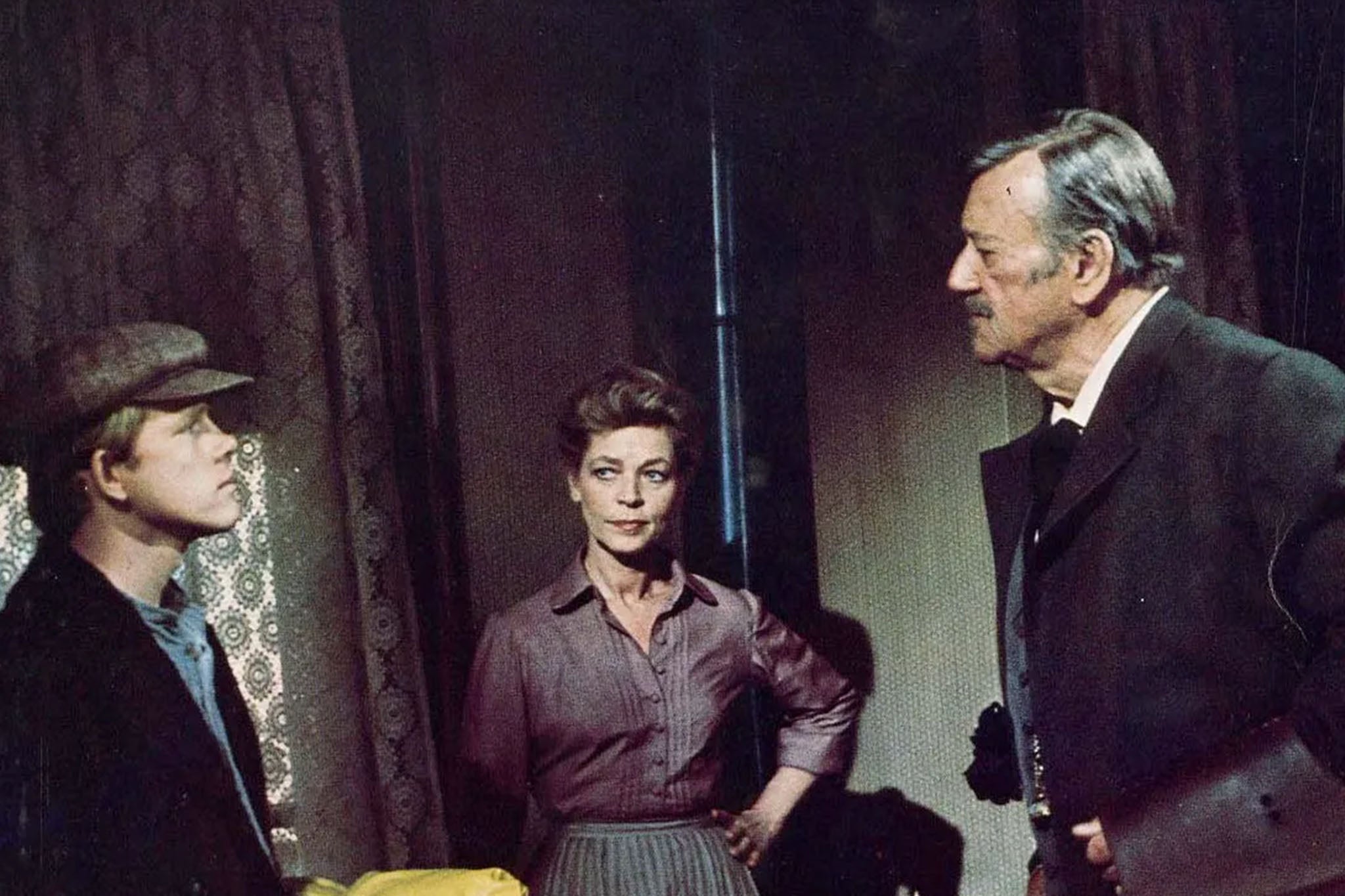 Ron Howard mit Lauren Bacall und John Wayne in Don Siegels „The Shootist“ (1976)
