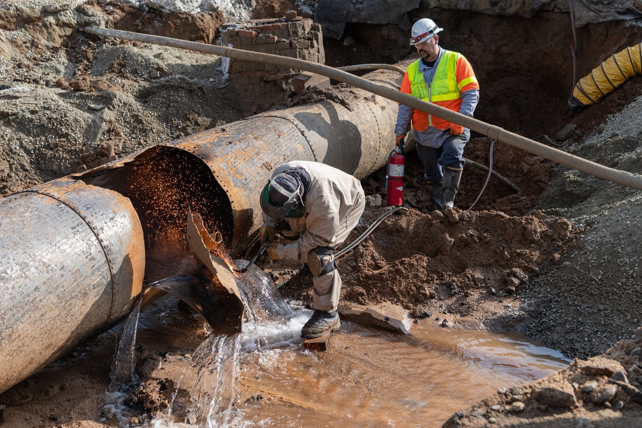 ‘While repairs to the damaged 25-foot section are being completed now, LADWP will continue moving forward with the long-term replacement plan,’ LADWP said. (LADWP)