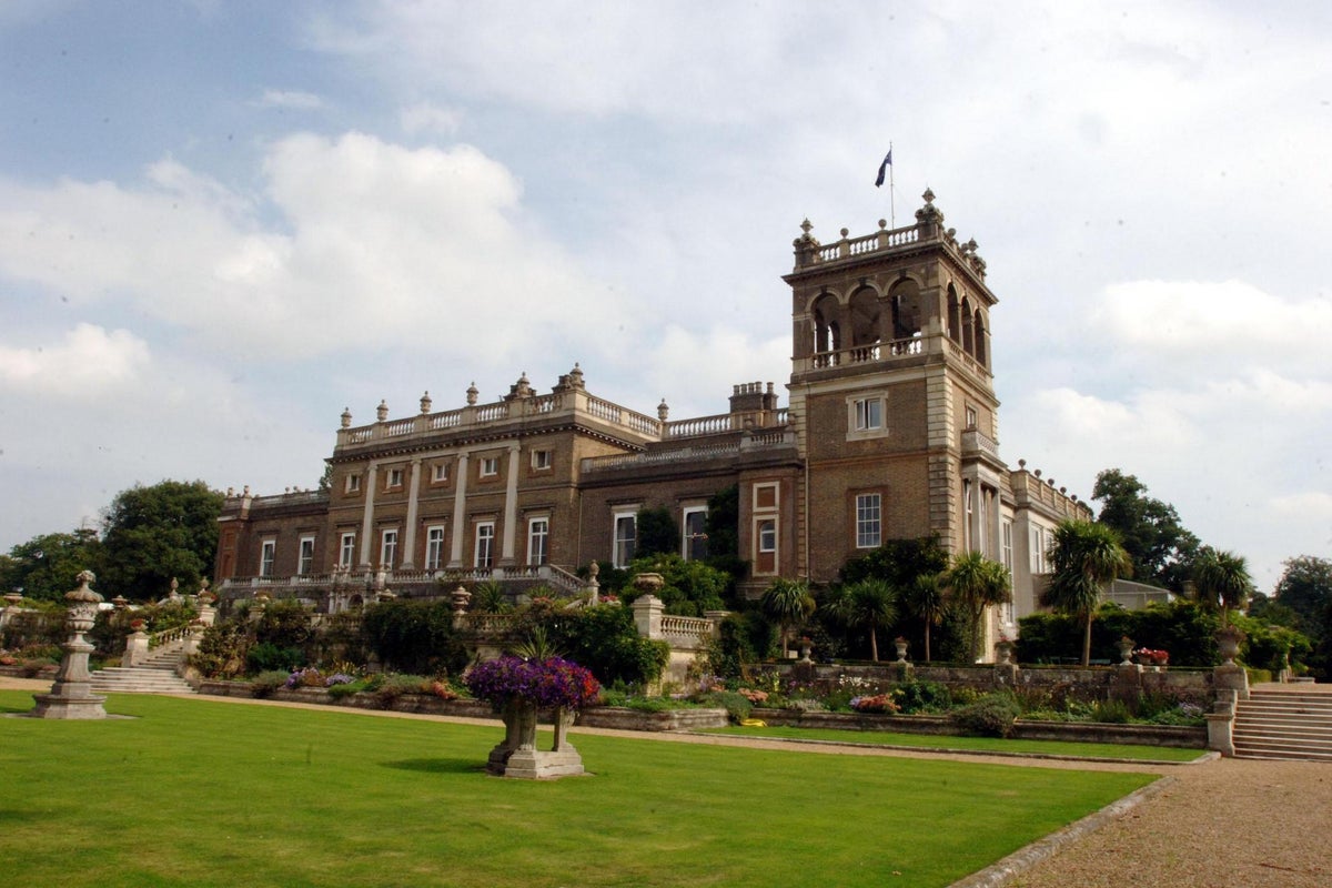 Eight men released after investigation into alleged threat to Islamic event – UK Times Eight men released after investigation into alleged threat to Islamic event – UK Times