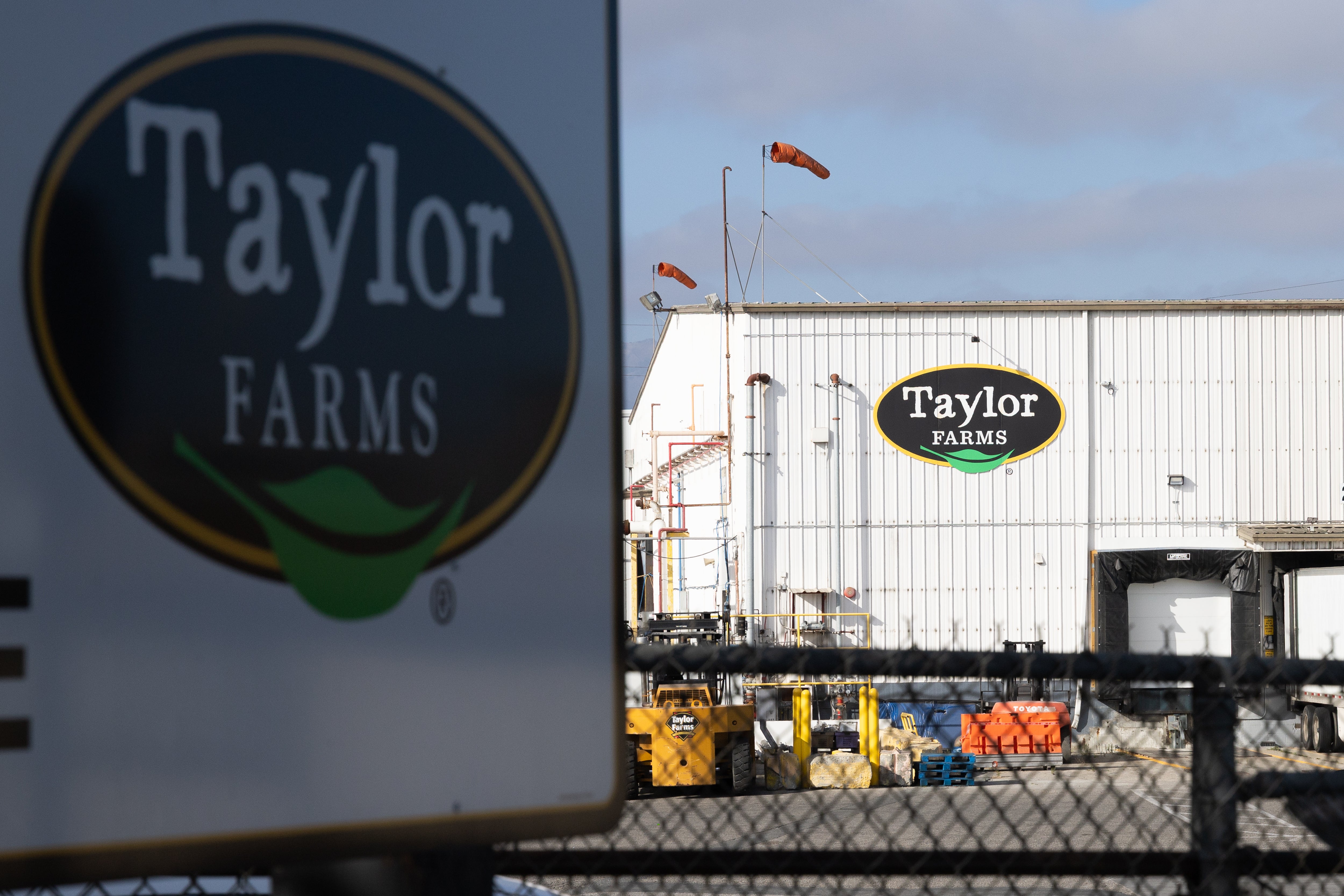 Taylor Farms recall: Lettuce recalled in 27 states over cyclospora outbreak