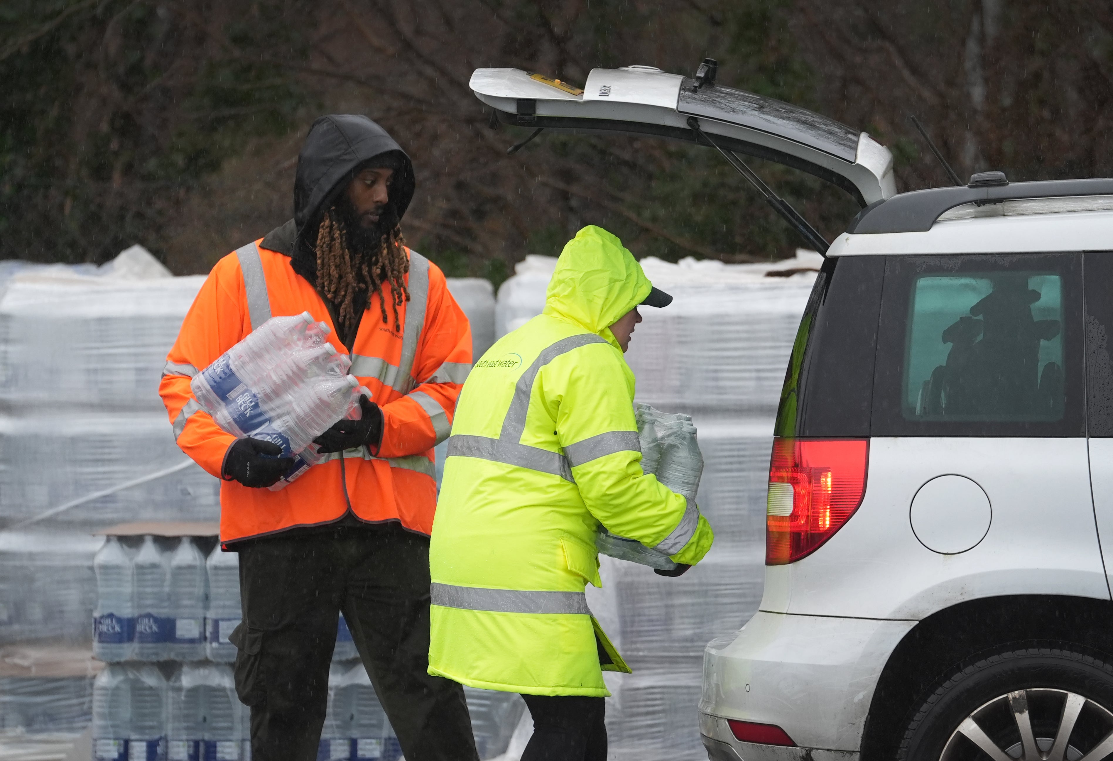 Some 7,000 people in the Kent area are experiencing issues with their water supply
