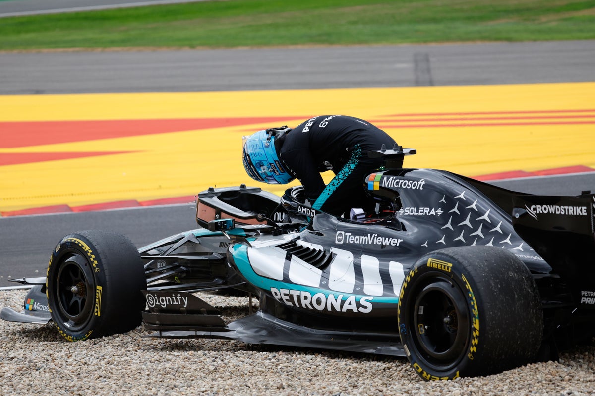 George Russell rues more misfortune after crash as Kimi Antonelli stretches lead – UK Times George Russell rues more misfortune after crash as Kimi Antonelli stretches lead – UK Times