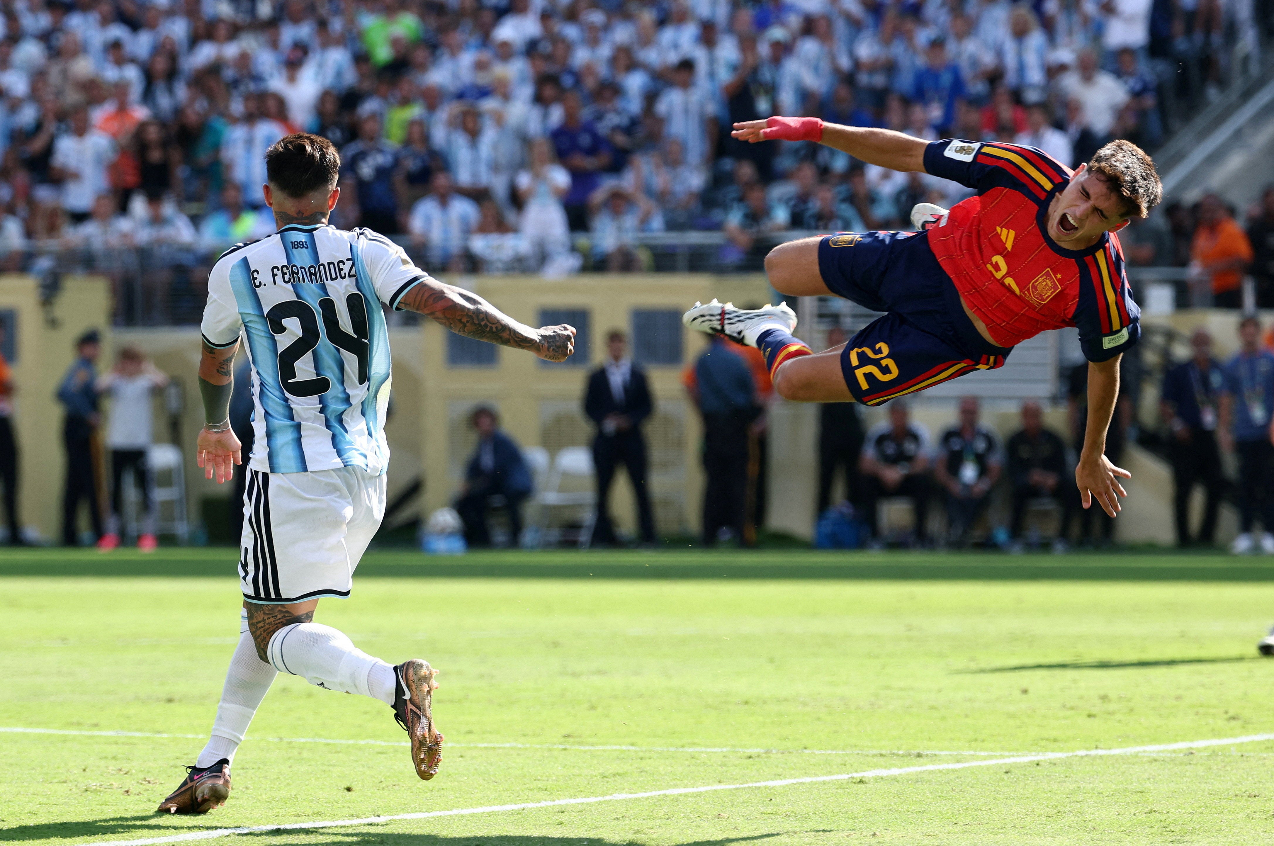 Pau Cubarsi was the man fouled for Enzo Fernandez’s red card