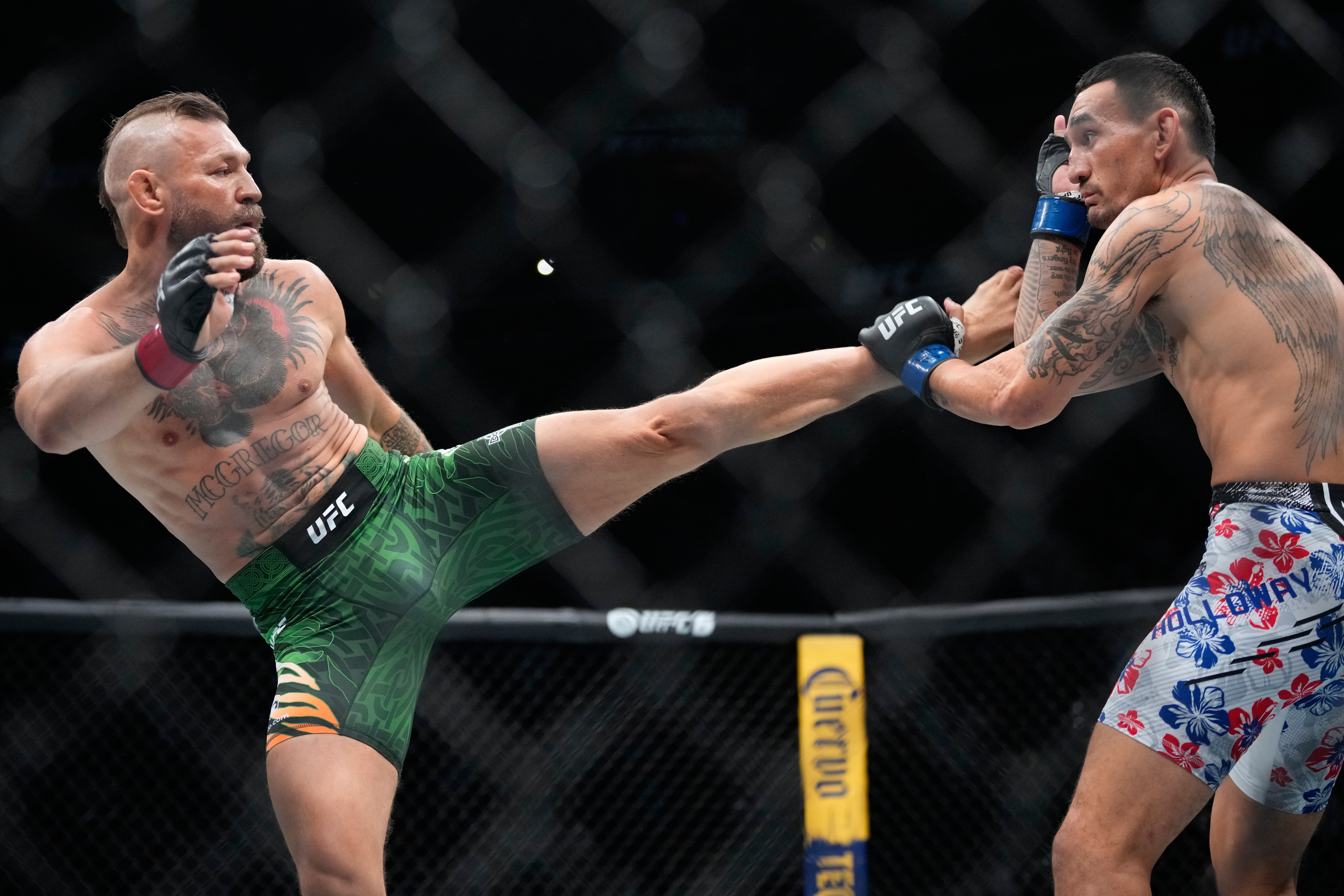 UFC-MCGREGOR CIRUGÍA