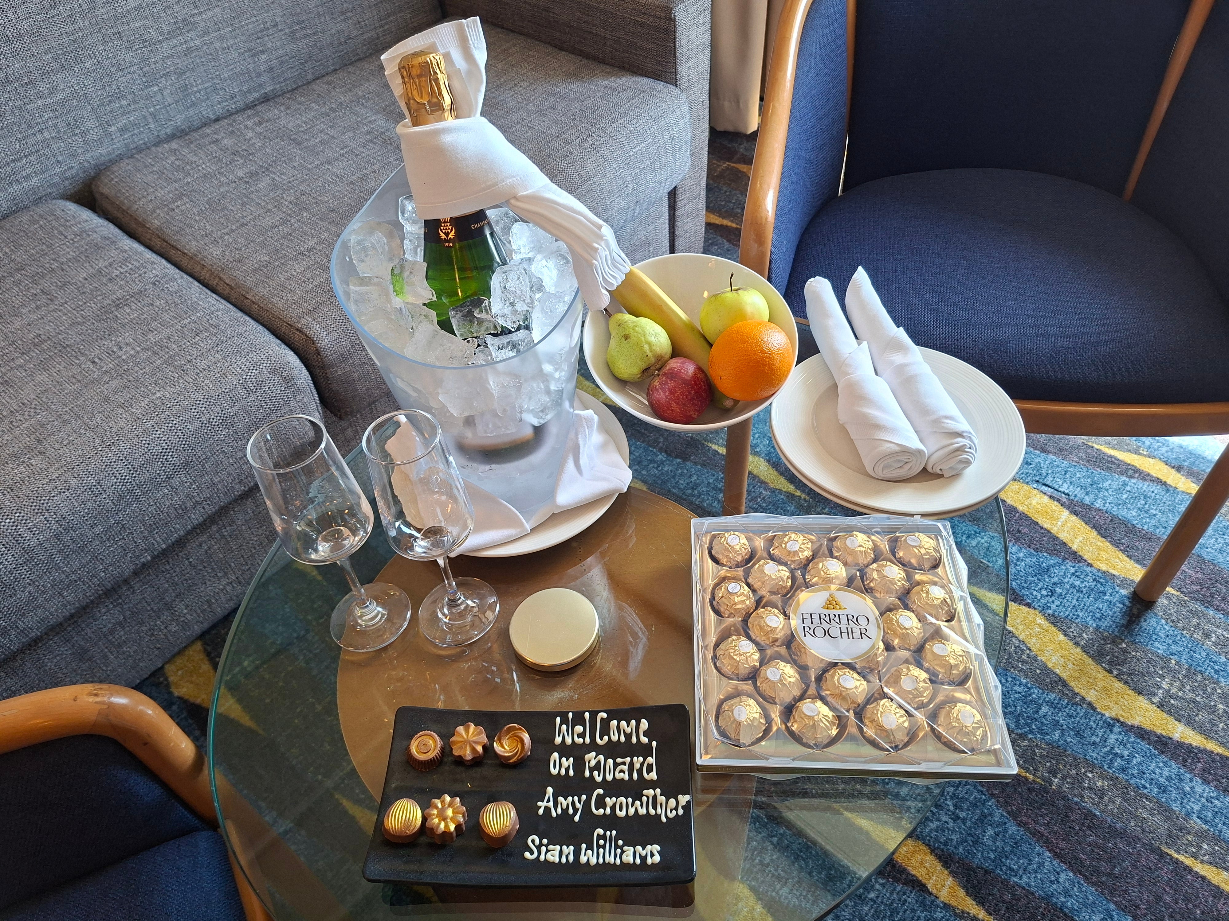 A sparkling welcome to our cabin