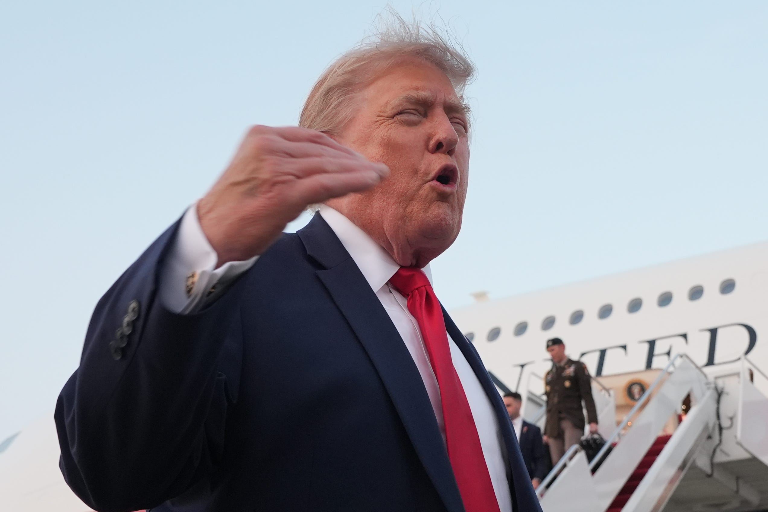 Cięcia Trumpa zmusiły do zamknięcia tysiące ośrodków leczenia HIV