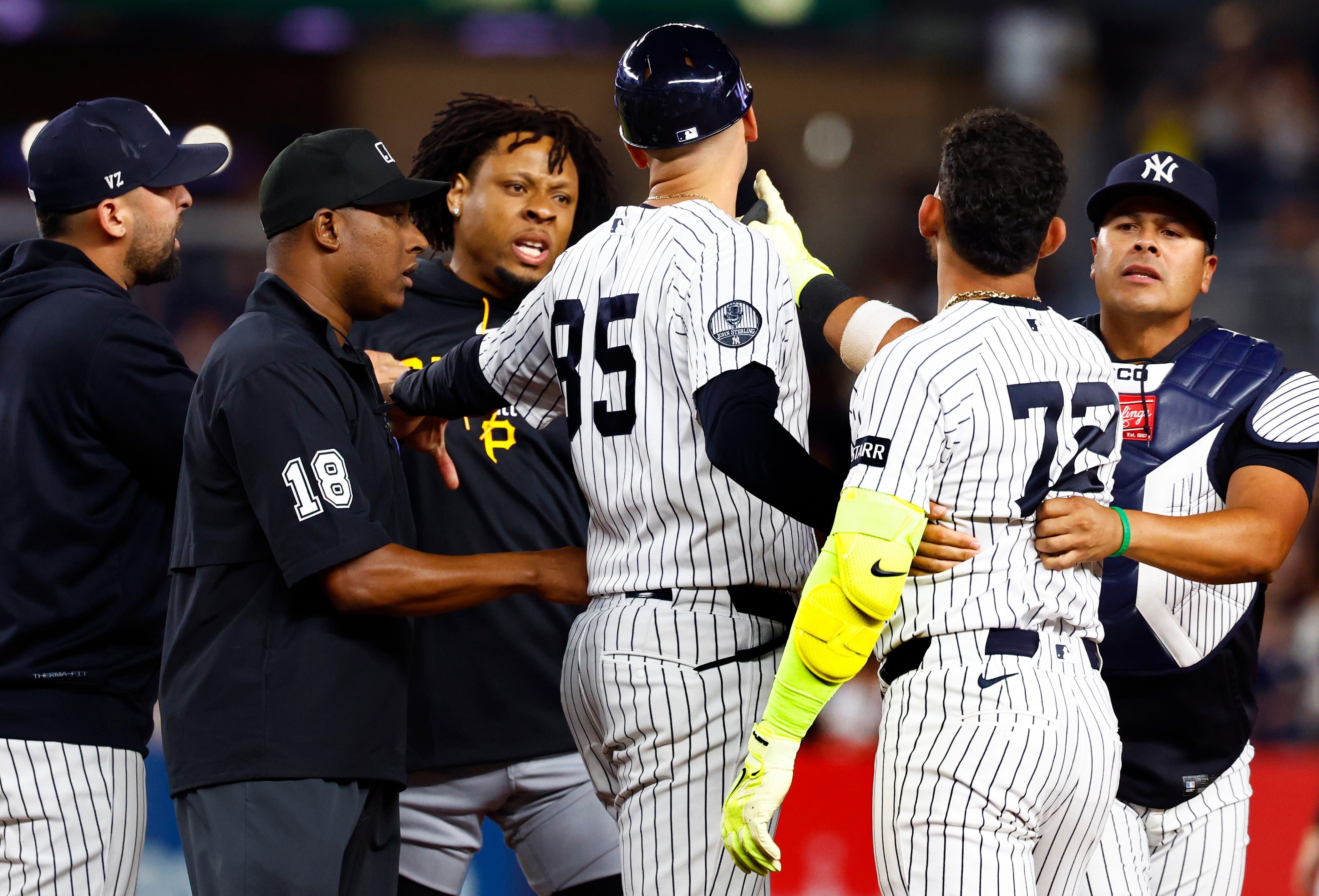 PIRATAS-YANKEES