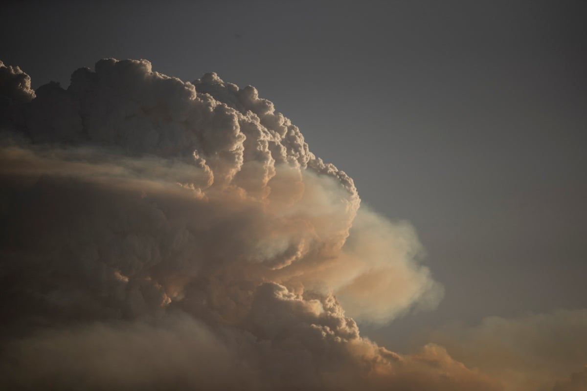 NASA is flying planes into wildfires. Here’s why – UK Times NASA is flying planes into wildfires. Here’s why – UK Times