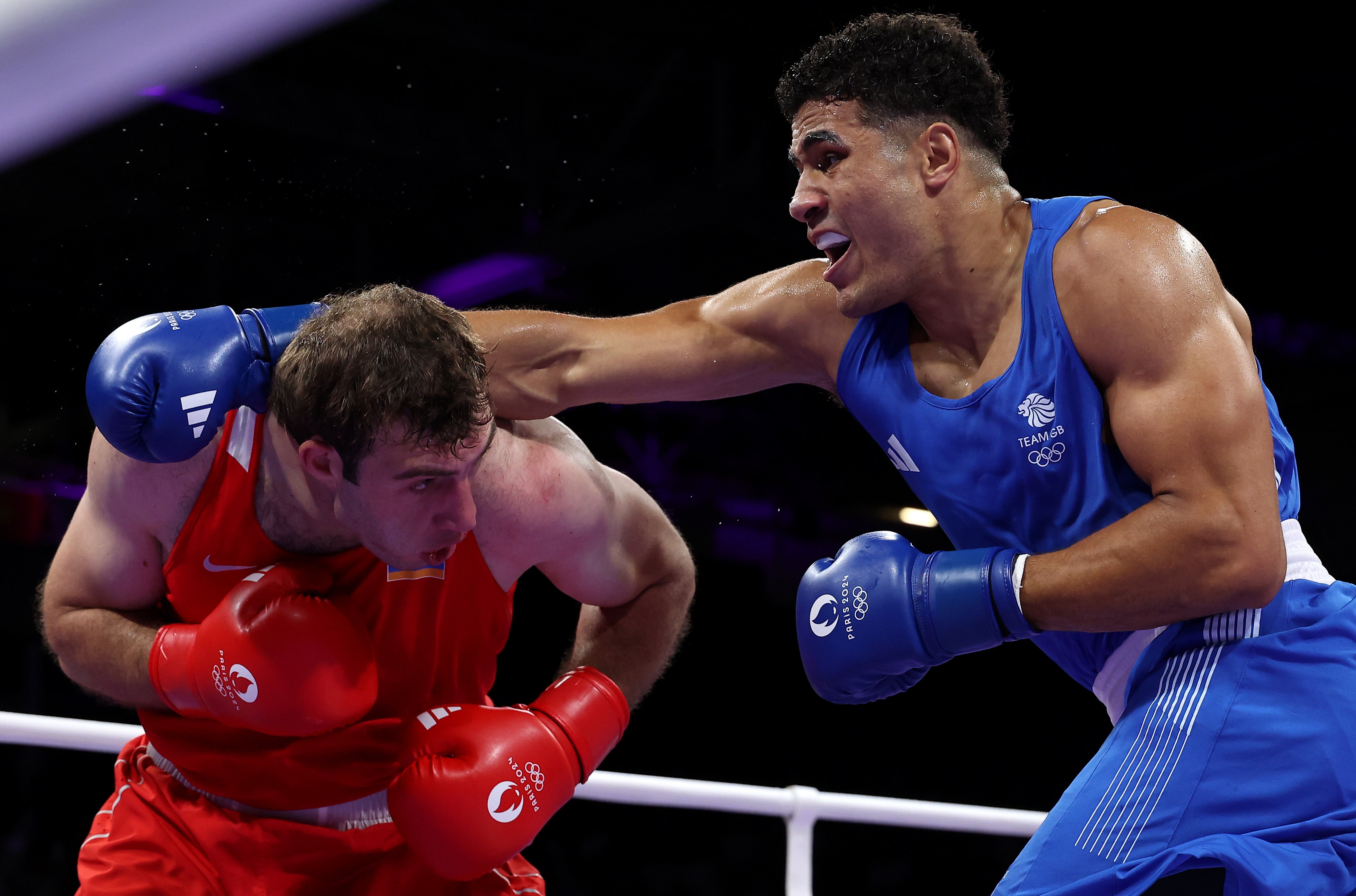 Delicious Orie (right) suffered Olympic heartbreak after winning Commonwealth gold (Getty)