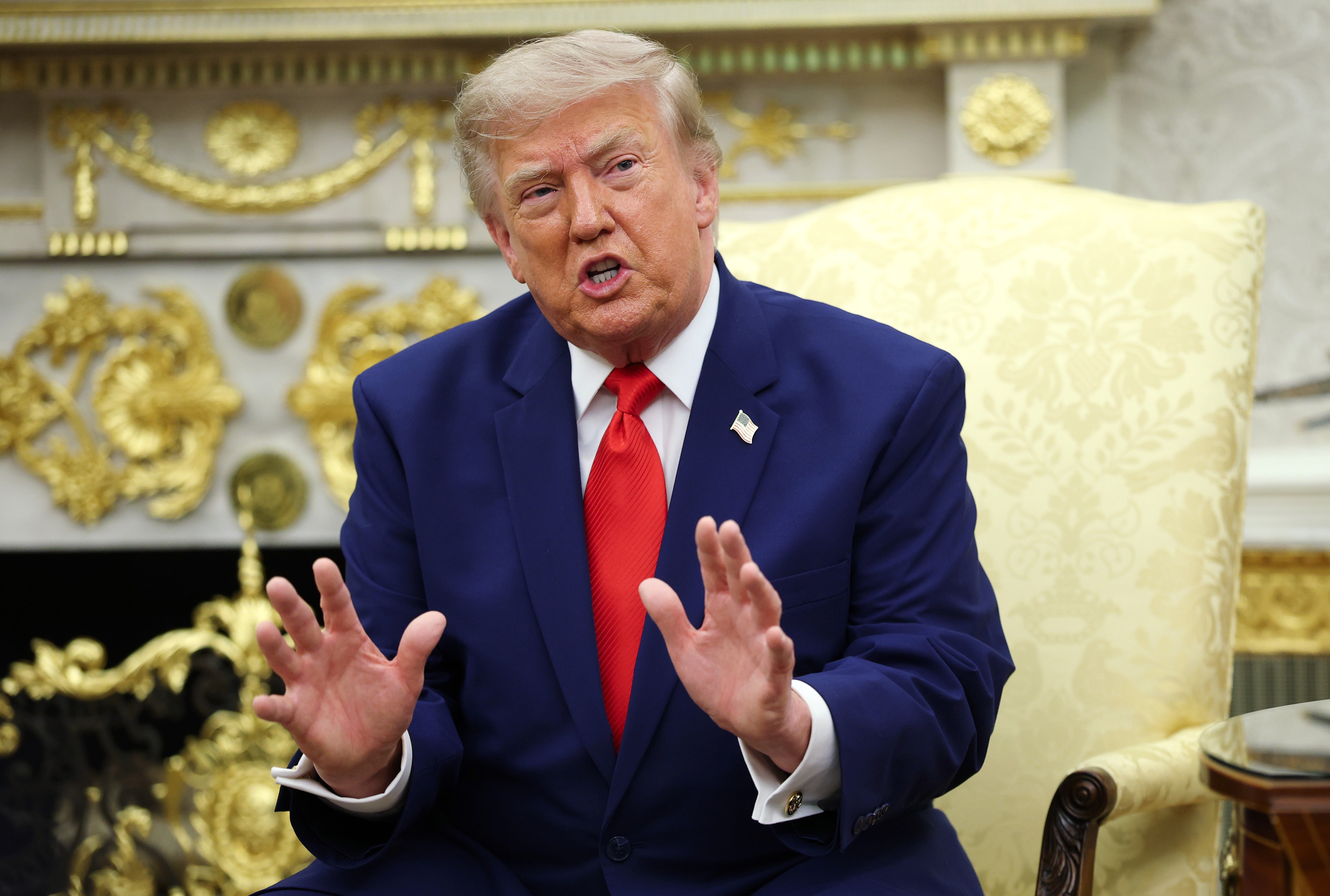 Trump announces plan for 200% tariffs on imported generic drugs