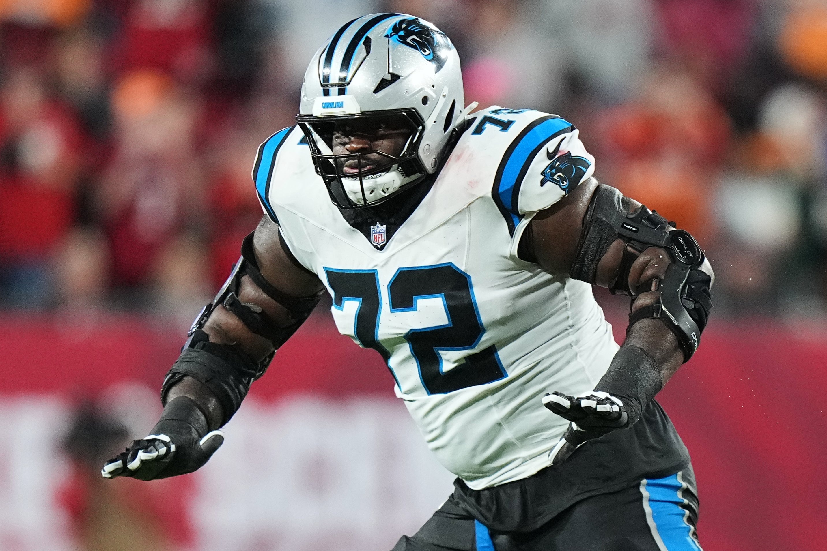 PANTHERS-MOTON