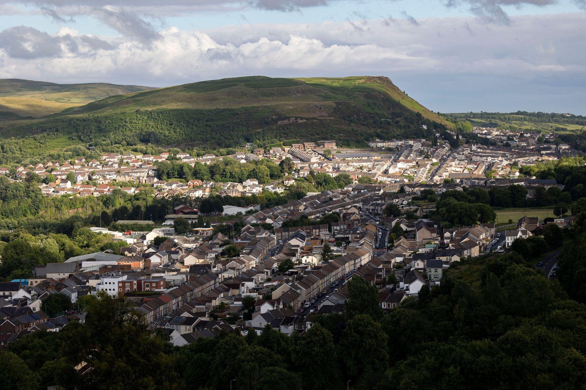 Revealing the Hidden Positives: UK Housing Market's Resilience Shines Through