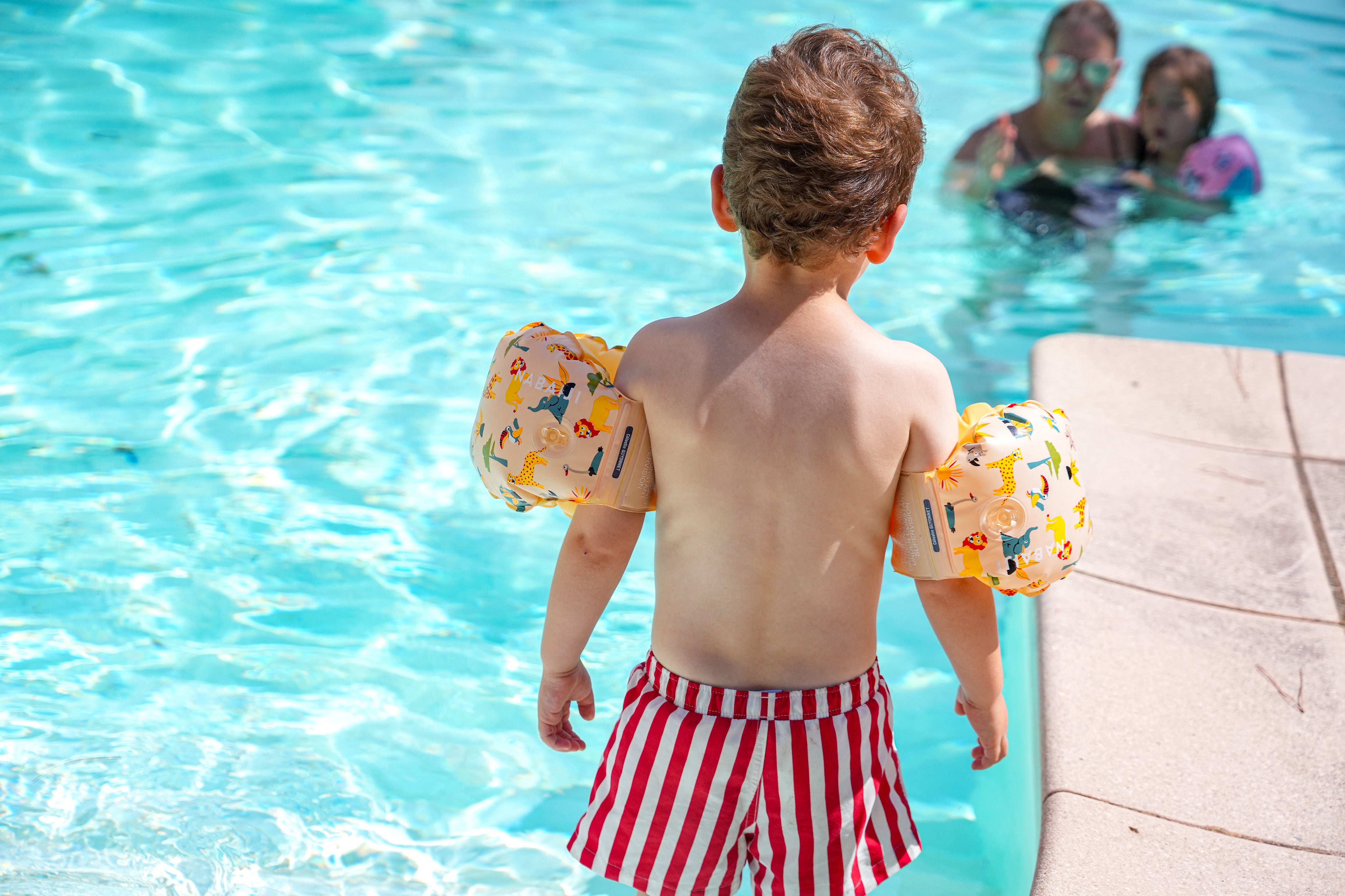 Floaties do not protect children from drowning and kids should be given lifejackets when necessary to reduce risk, experts say