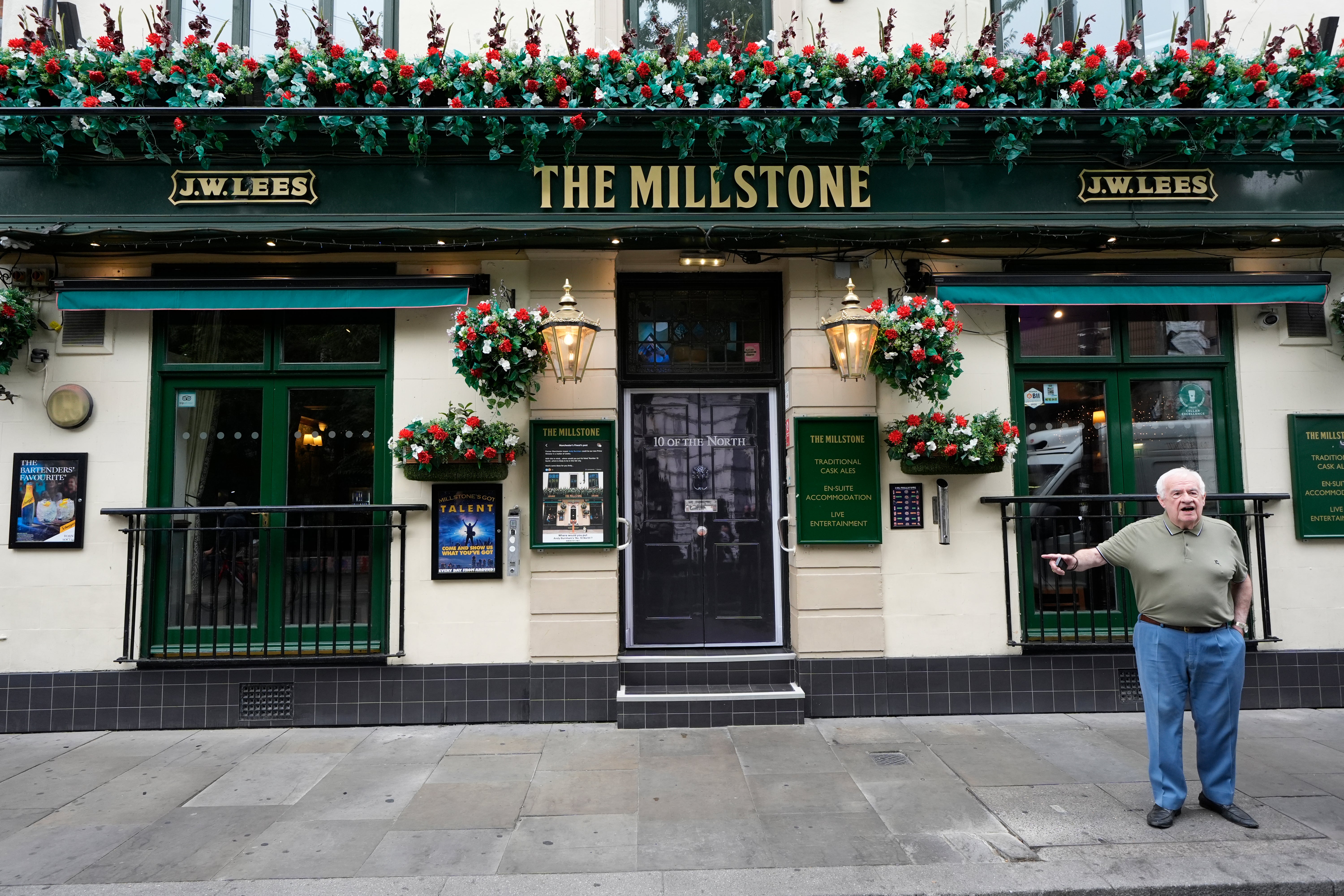 The Millstone pub located in Manchester city centre, has installed a replica front door of Number 10 Downing Street with 
