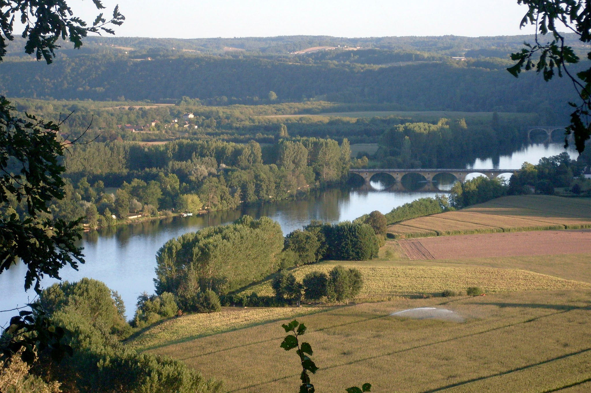 Mrs Carter had been living and running two guest houses in the rural village of Trémolat