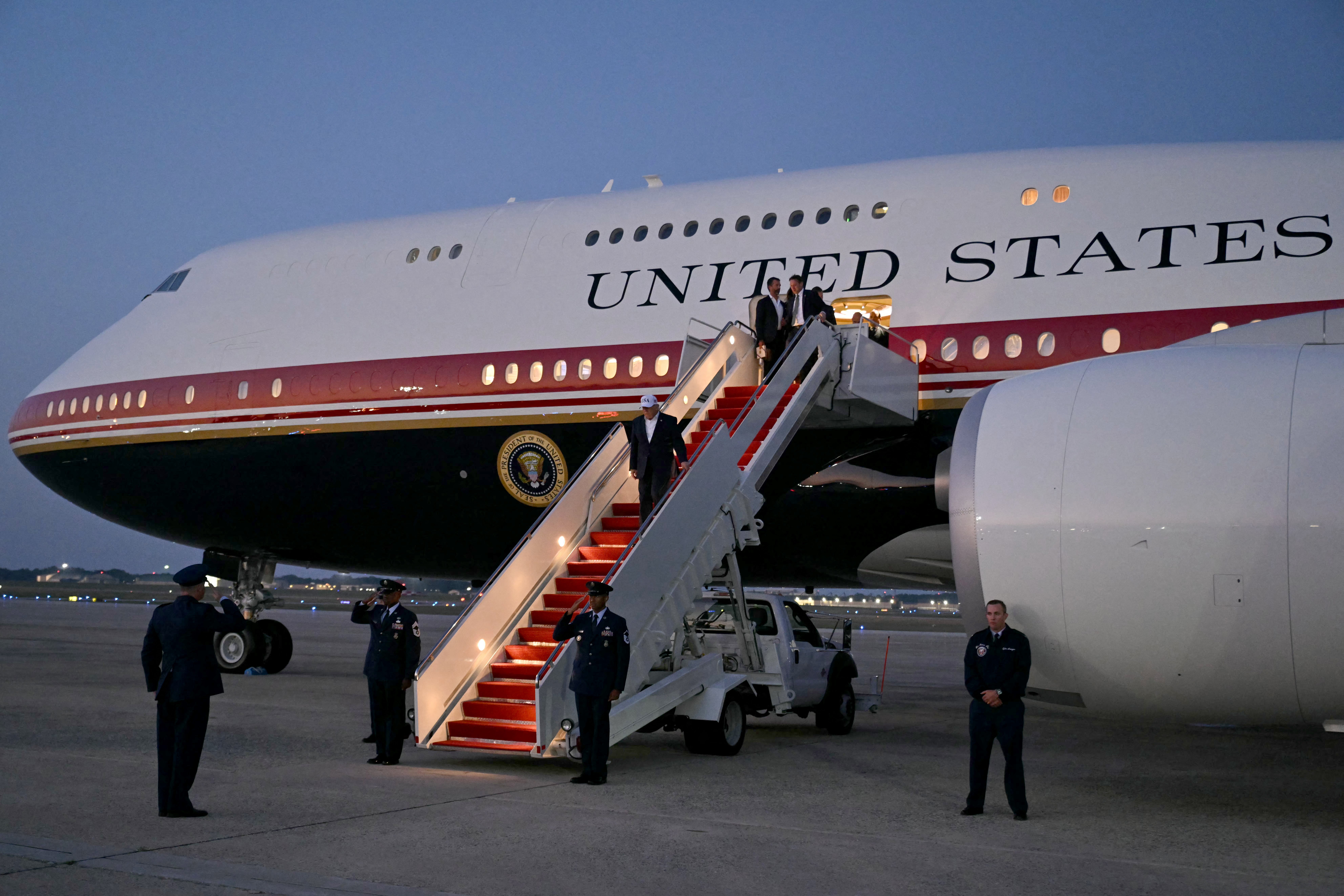 President Trump hopes to transfer the new Air Force One to his presidential library after leaving office