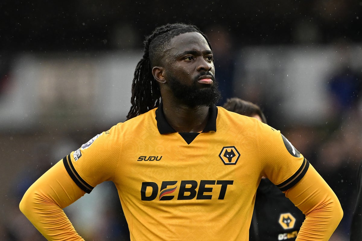 Wolves striker responds to claims he cancelled training with on-pitch protest Wolves striker responds to claims he cancelled training with on-pitch protest