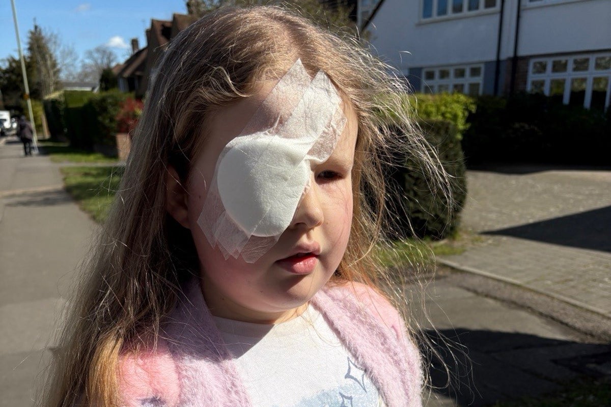 Girl, 11, becomes first UK patient to have gene therapy to stop her going blind – UK Times Girl, 11, becomes first UK patient to have gene therapy to stop her going blind – UK Times