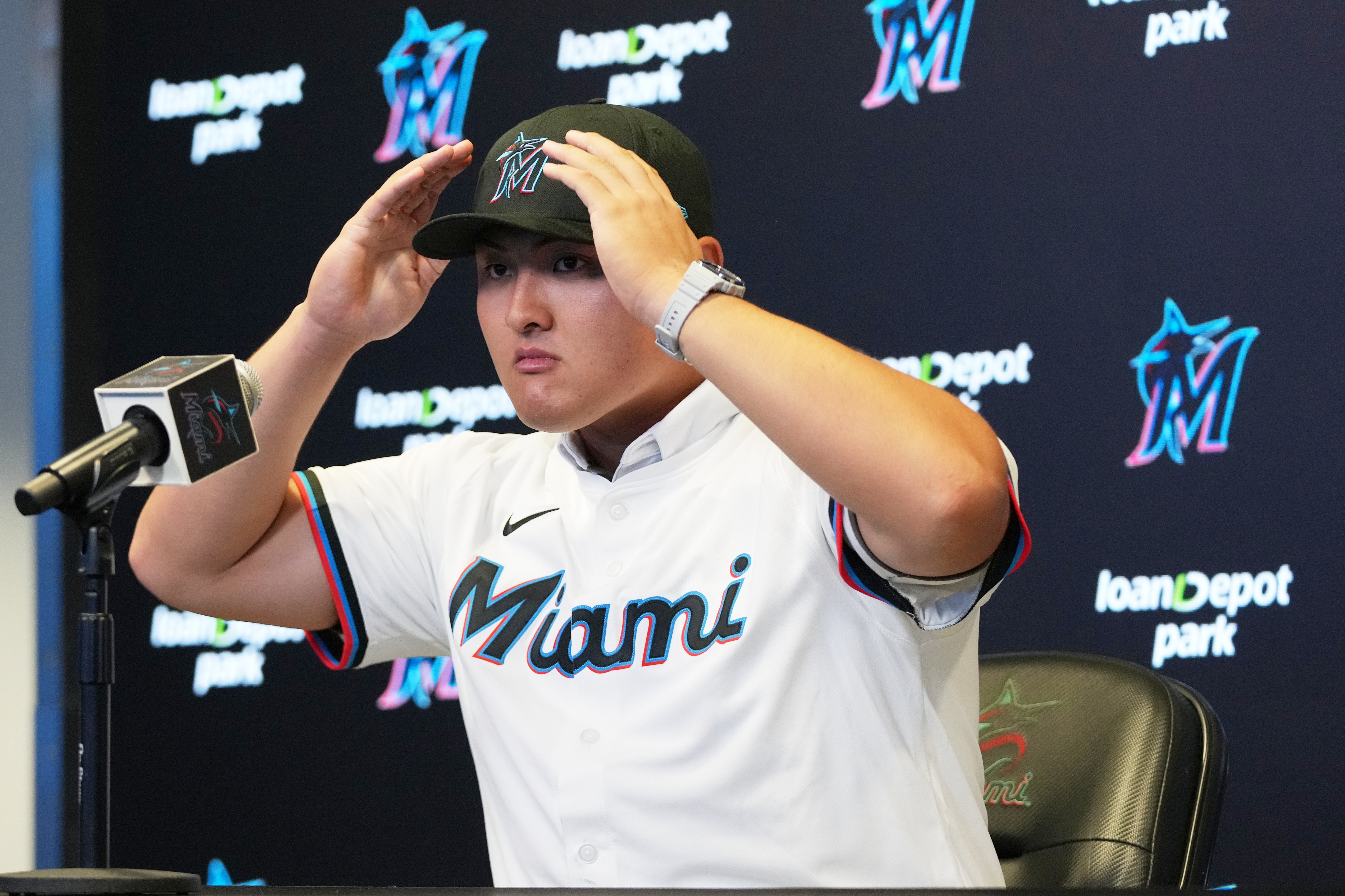 MARLINS-SASAKI