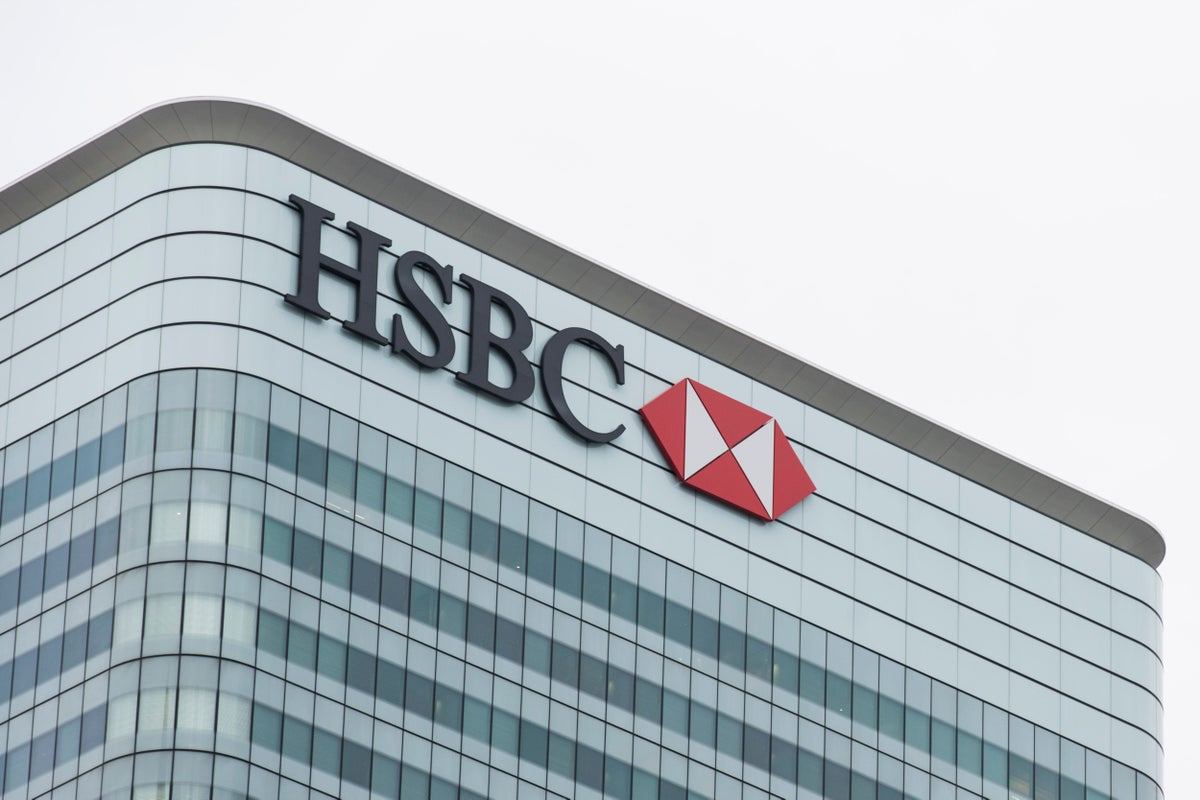 HSBC launches $1 billion share buyback after profits surge by 23 per cent