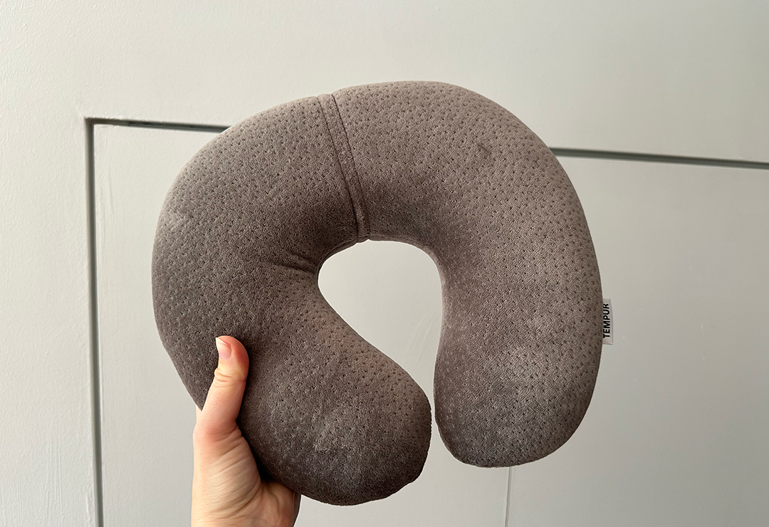 I tested curved neck pillows, inflatable pillows and more (Alessia Armenise/The Independent)